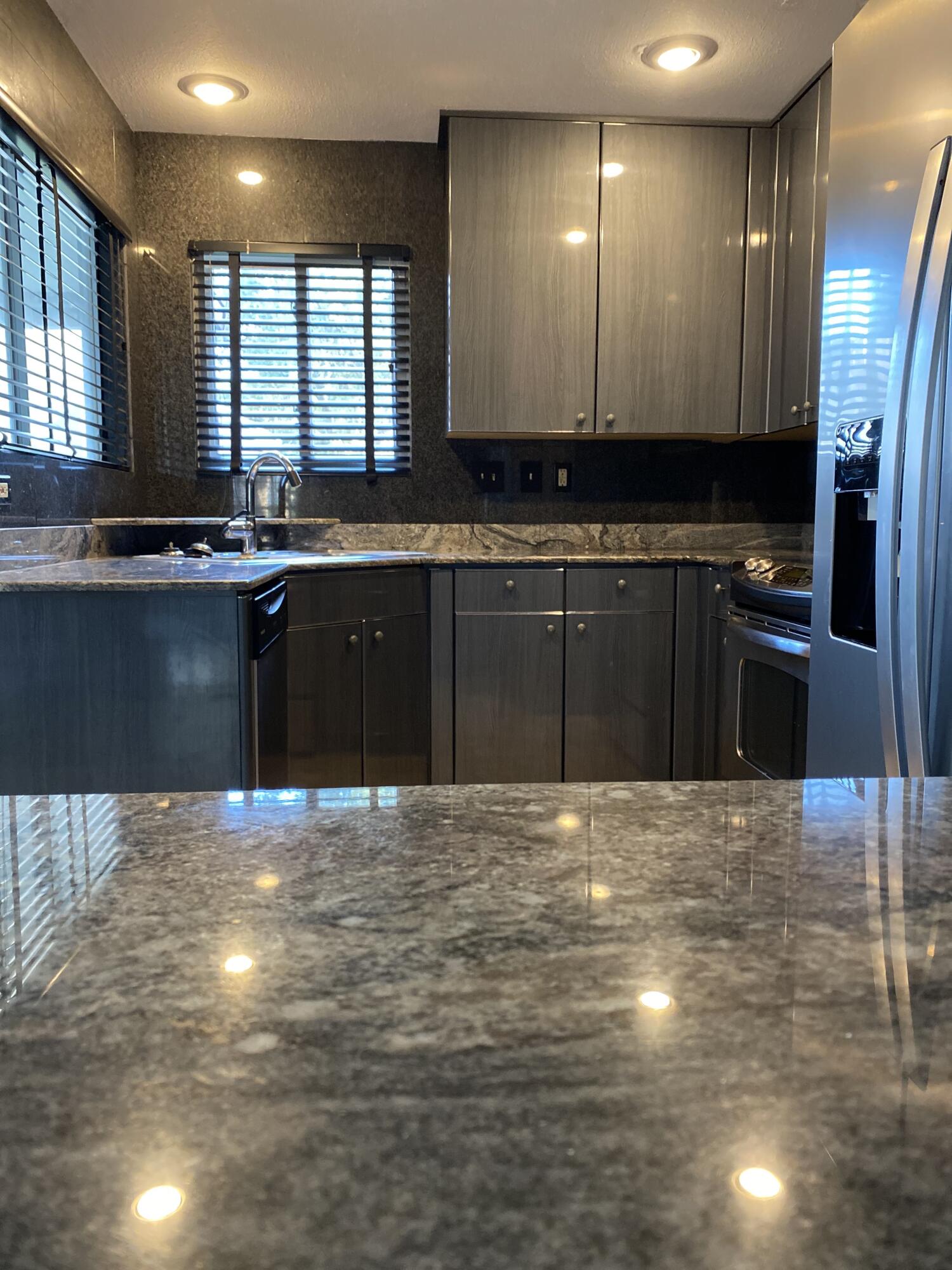 BLUEWATER COMMON - Residential