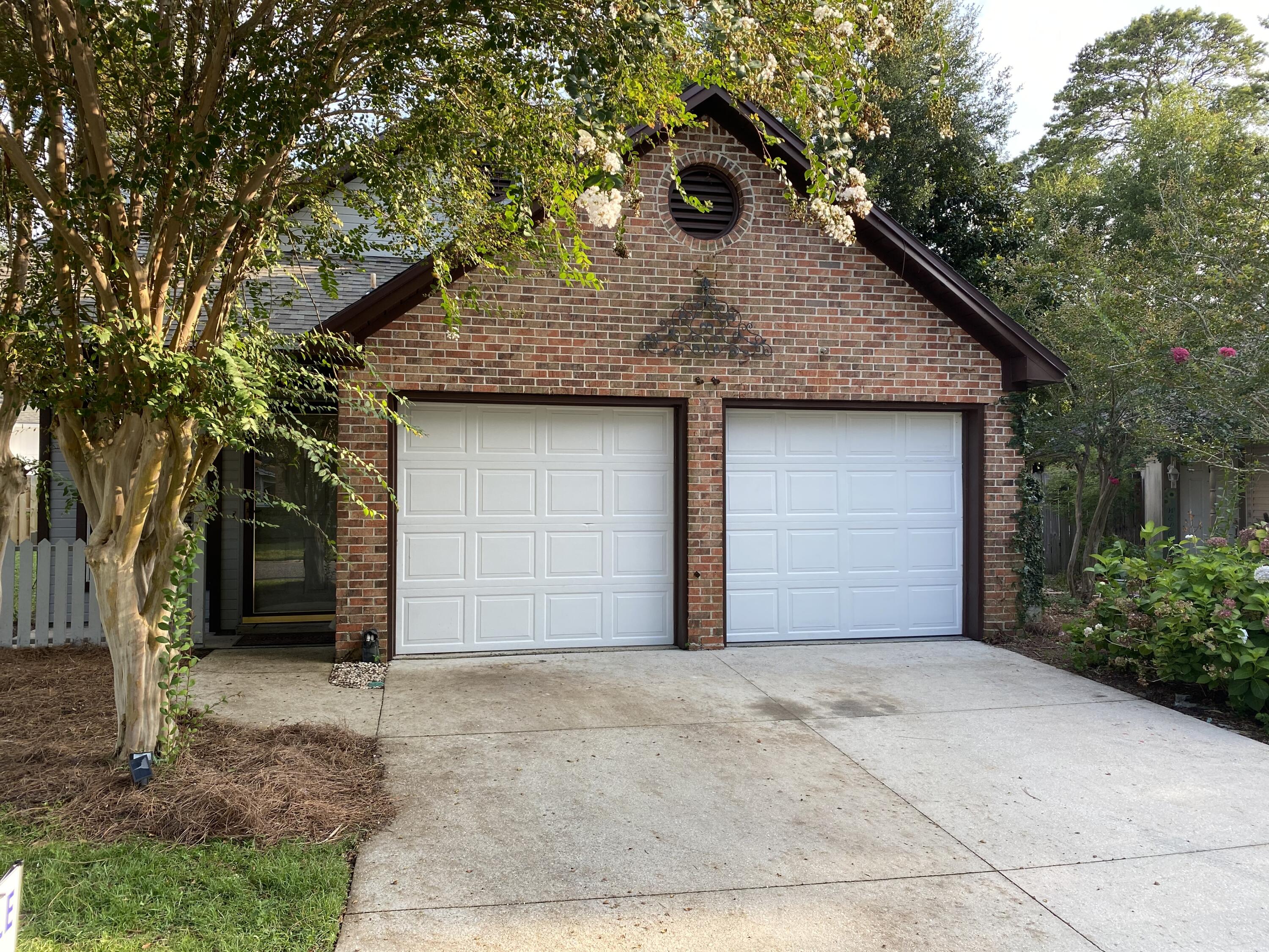 Beautiful home in Bluewater Bay. Walking distance to Bluewater elementary, shopping, coffee shops and walking paths. This home has an amazing European feel that features travertine tile imported from Turkey throughout and cathedral ceilings. Beautiful rod iron stair case that leads up to 2 bedrooms and a bathroom. Updated kitchen with new appliances.water softener New roof and Garage doors installed 8/5/21 New AC 2020New screen porch added on 7/12/21New siding will be installed by closing