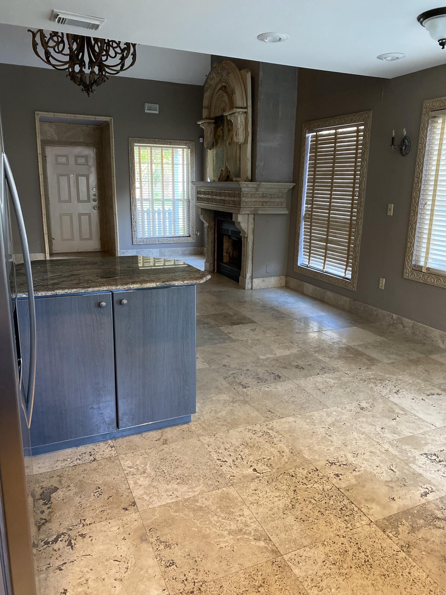 BLUEWATER COMMON - Residential