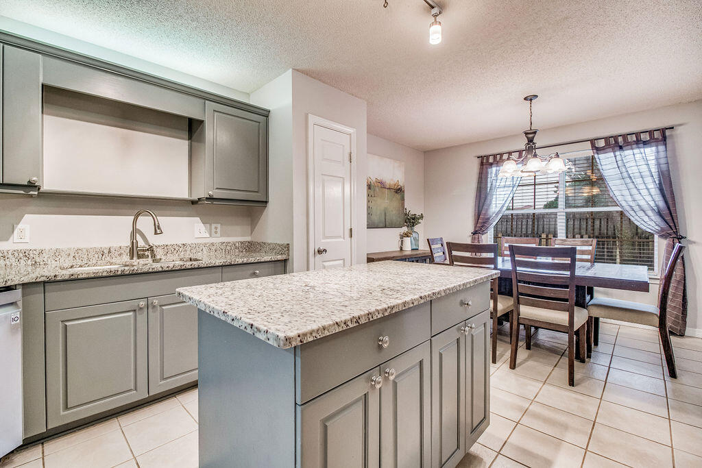 SANDY BEACH ESTATES - Residential