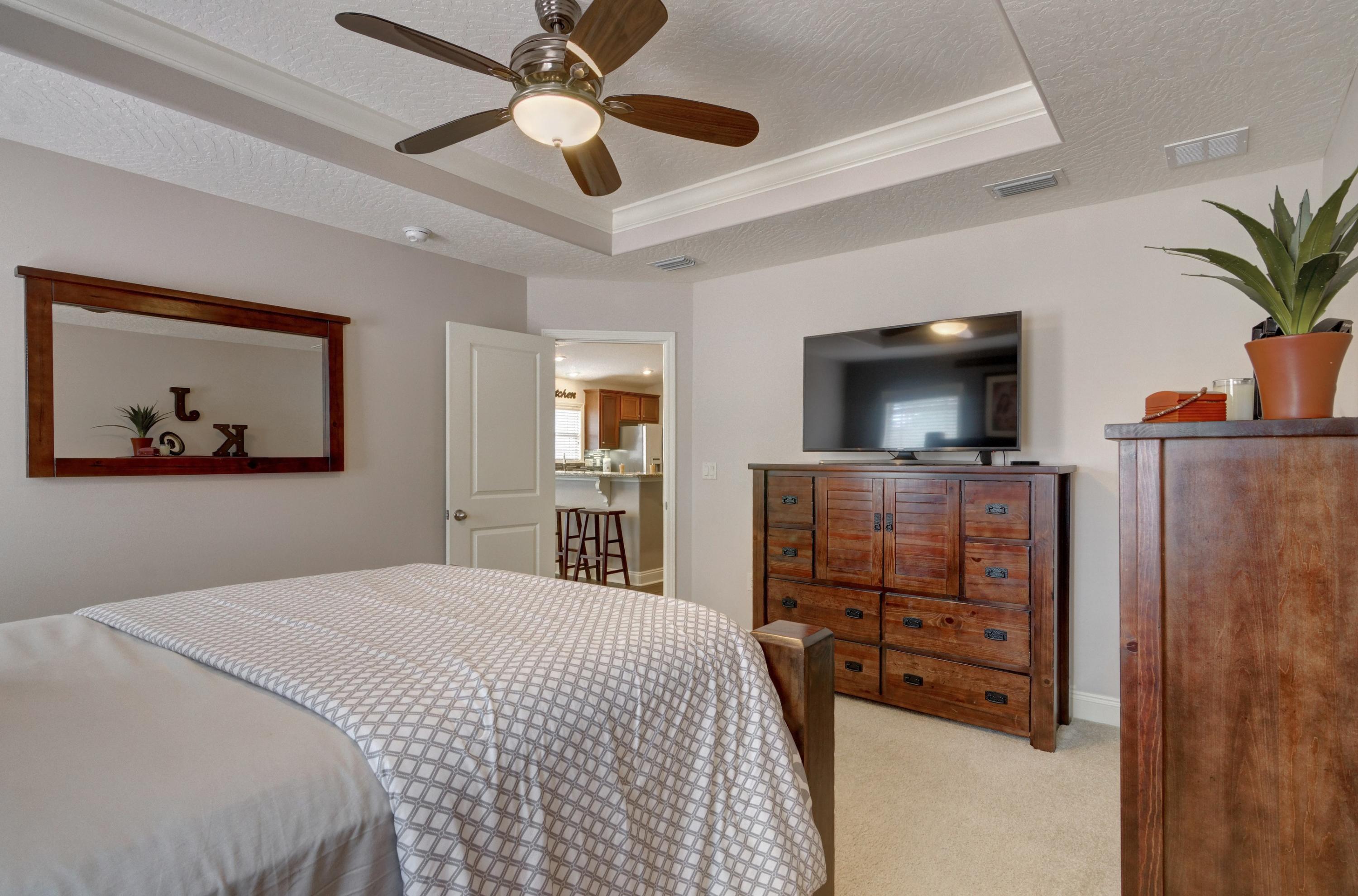 COTTAGES AT EAST RIVER - Residential