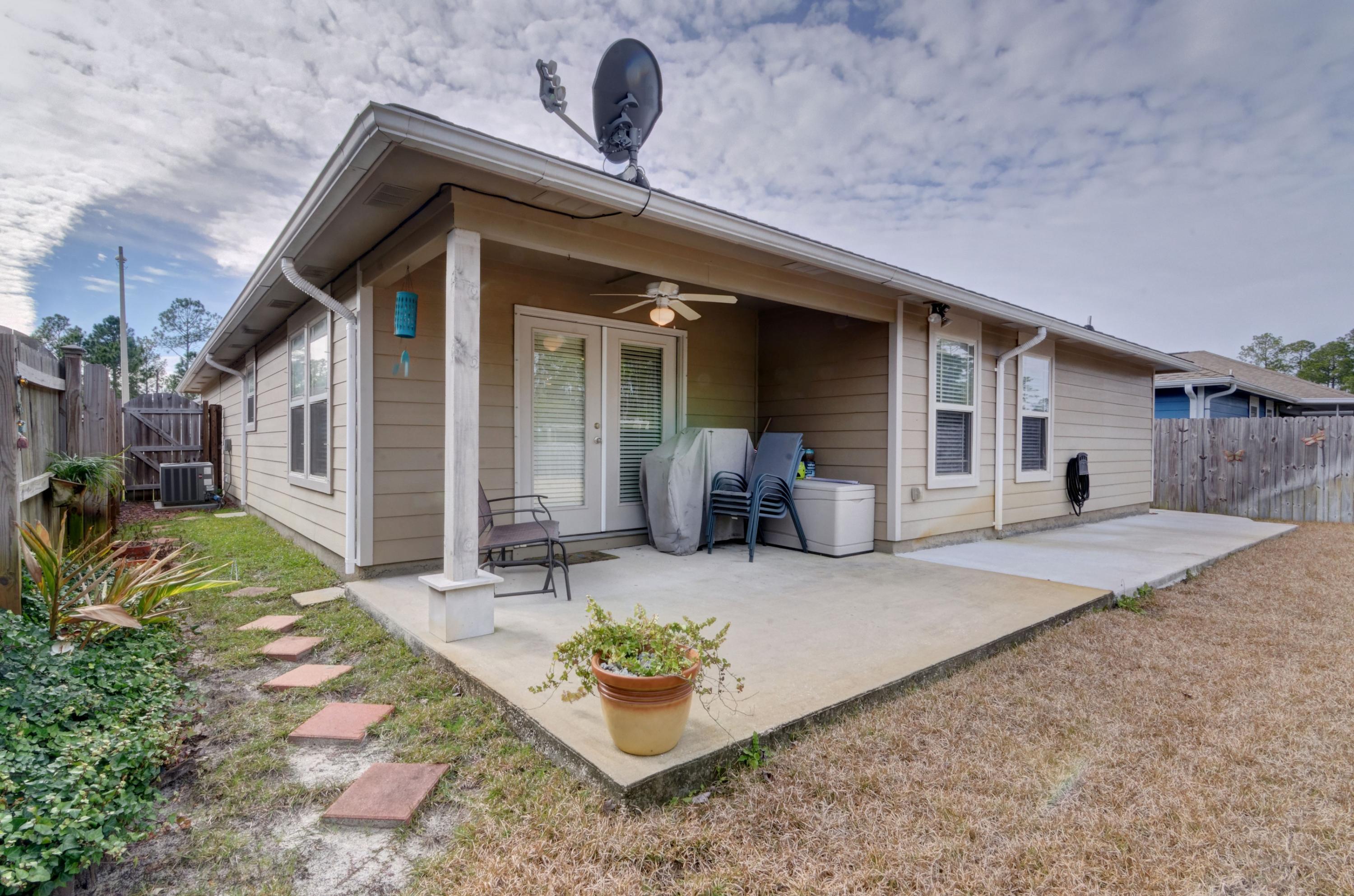 COTTAGES AT EAST RIVER - Residential