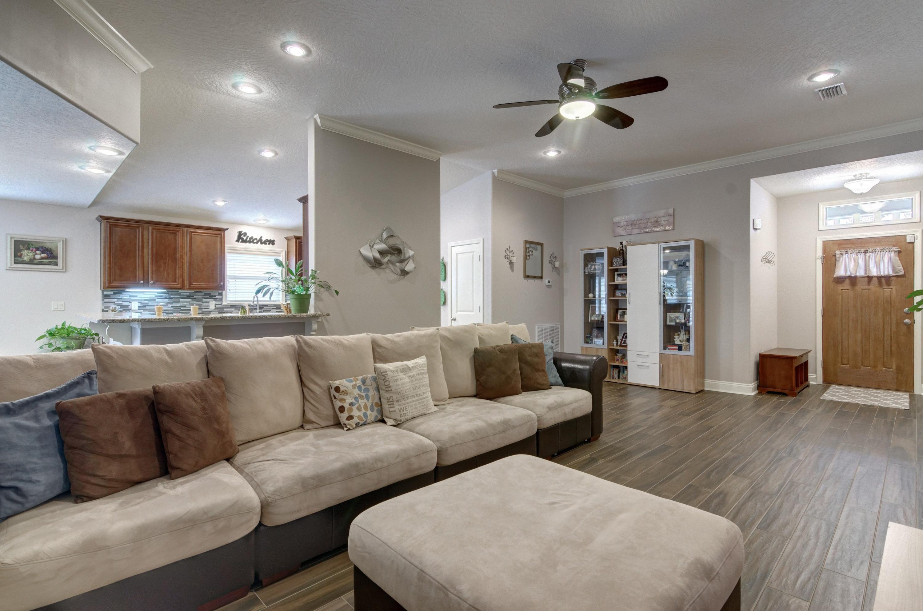 COTTAGES AT EAST RIVER - Residential