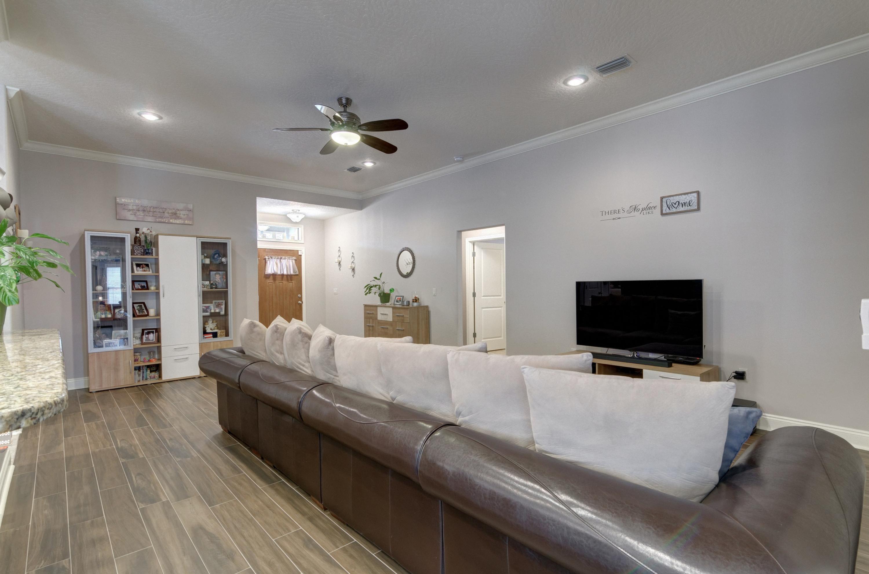 COTTAGES AT EAST RIVER - Residential