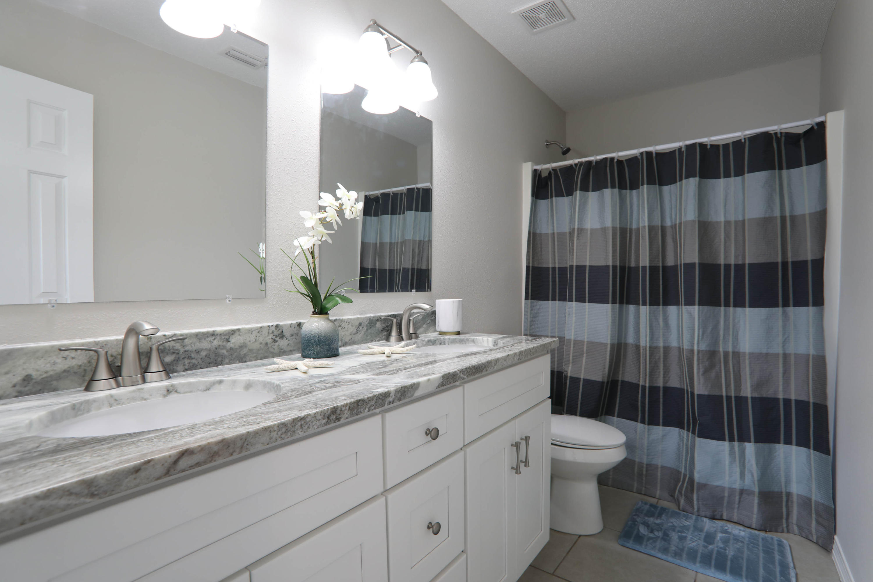 COVENTRY CORNERS - Residential