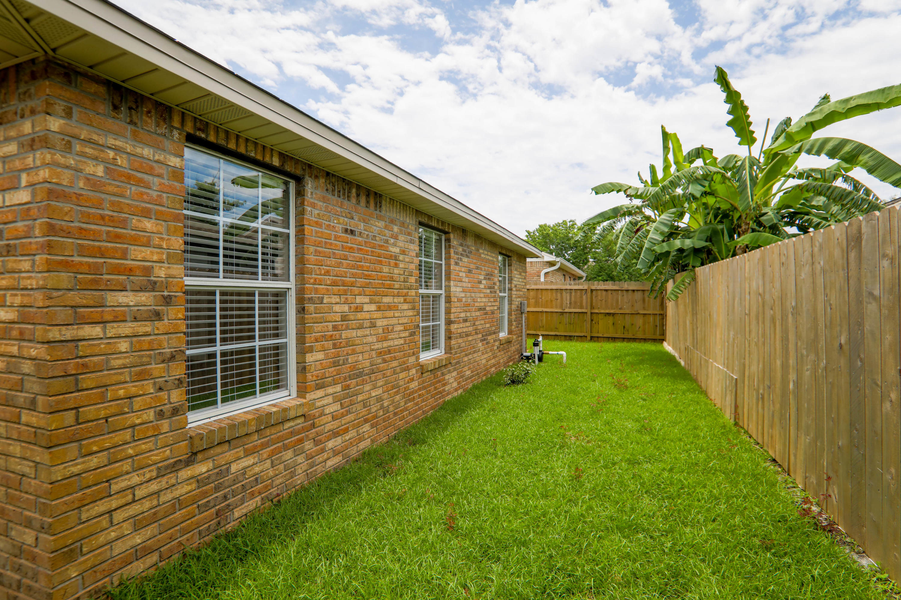 COVENTRY CORNERS - Residential