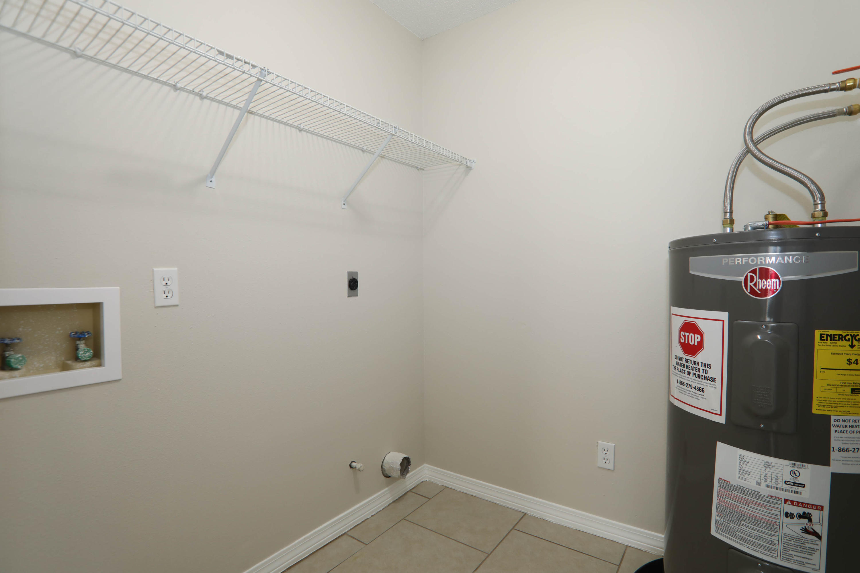 COVENTRY CORNERS - Residential