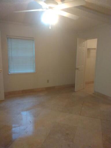 RE S/D PART ELLIOTT PT LOT 12 BLK A - Residential