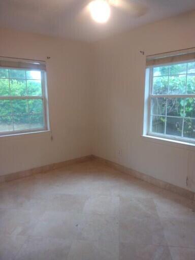 RE S/D PART ELLIOTT PT LOT 12 BLK A - Residential