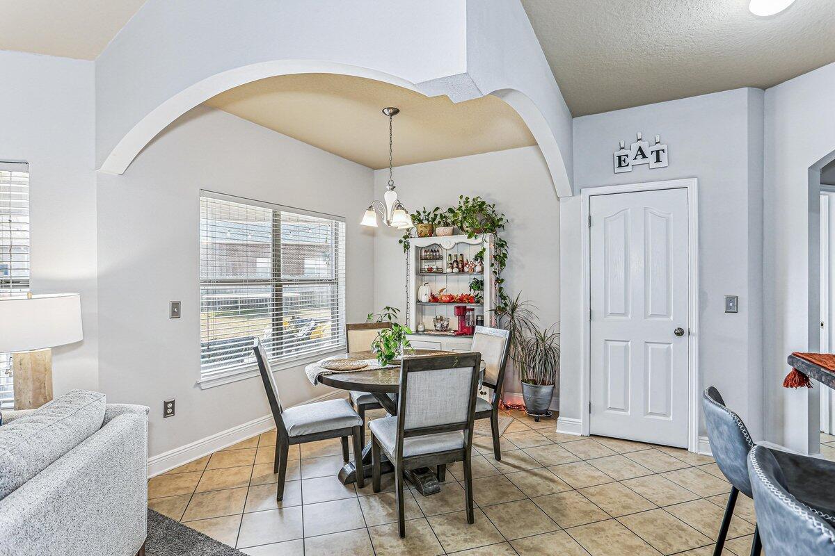 LIBERTY OAKS - Residential