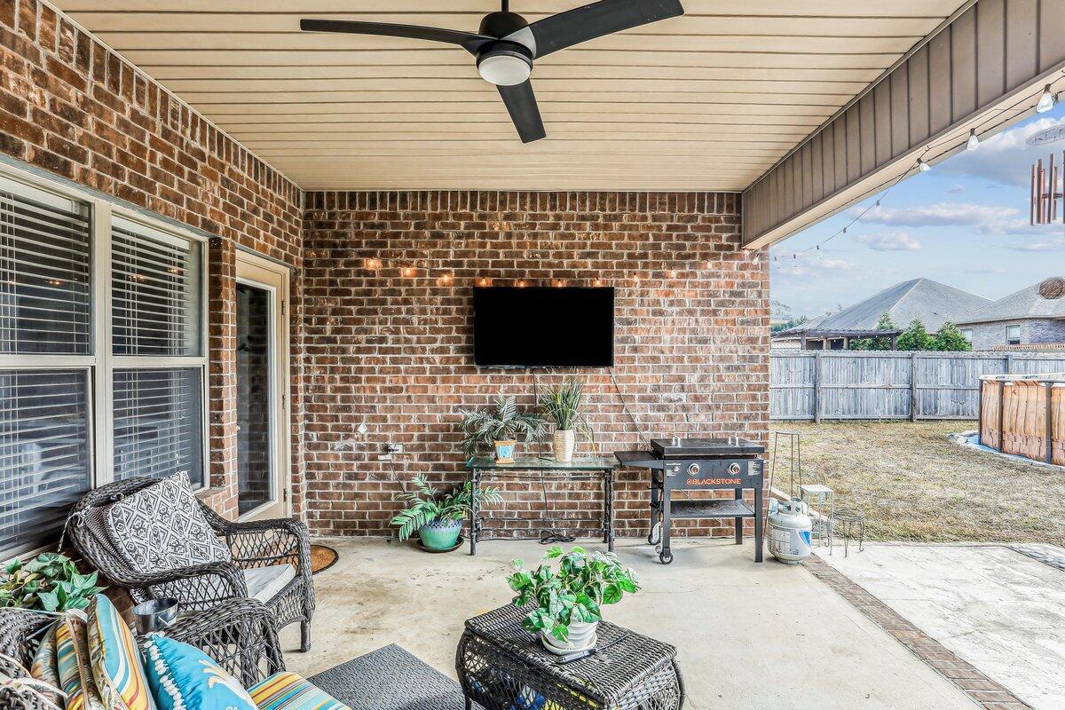 LIBERTY OAKS - Residential