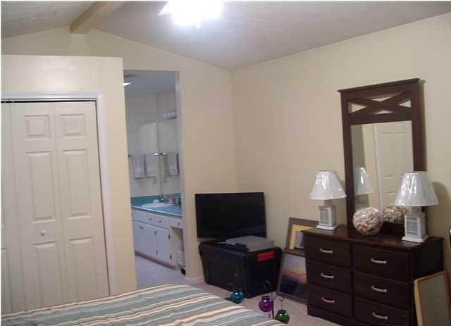 HERITAGE VILLAGE - Residential