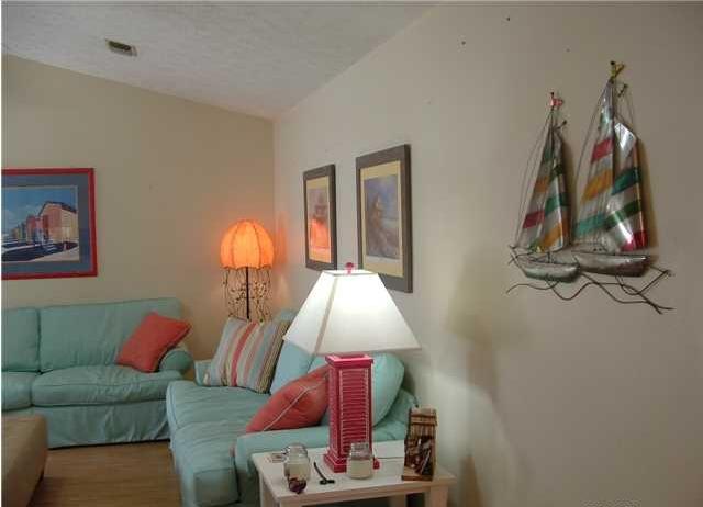 HERITAGE VILLAGE - Residential