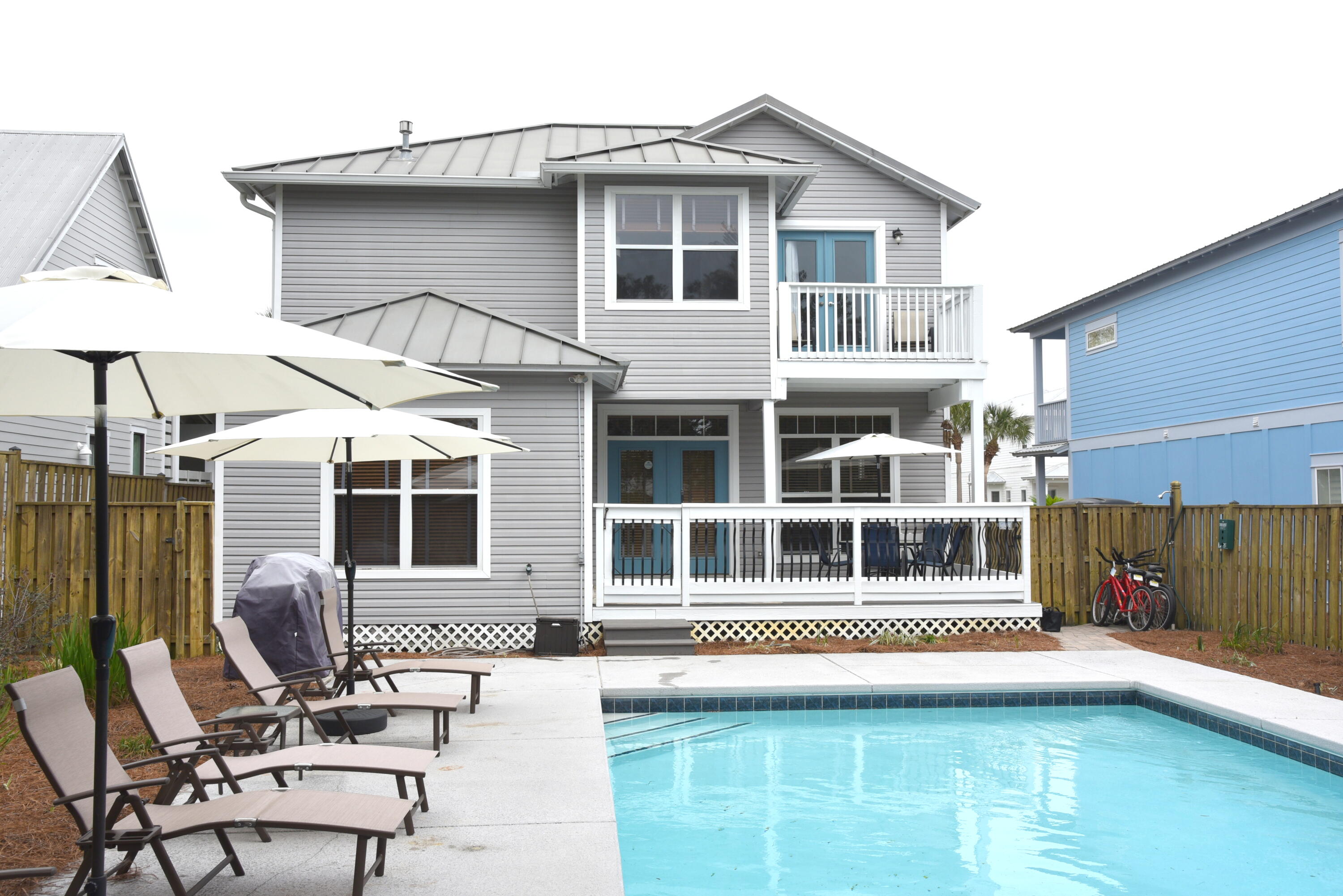 CRYSTAL BEACH - Residential