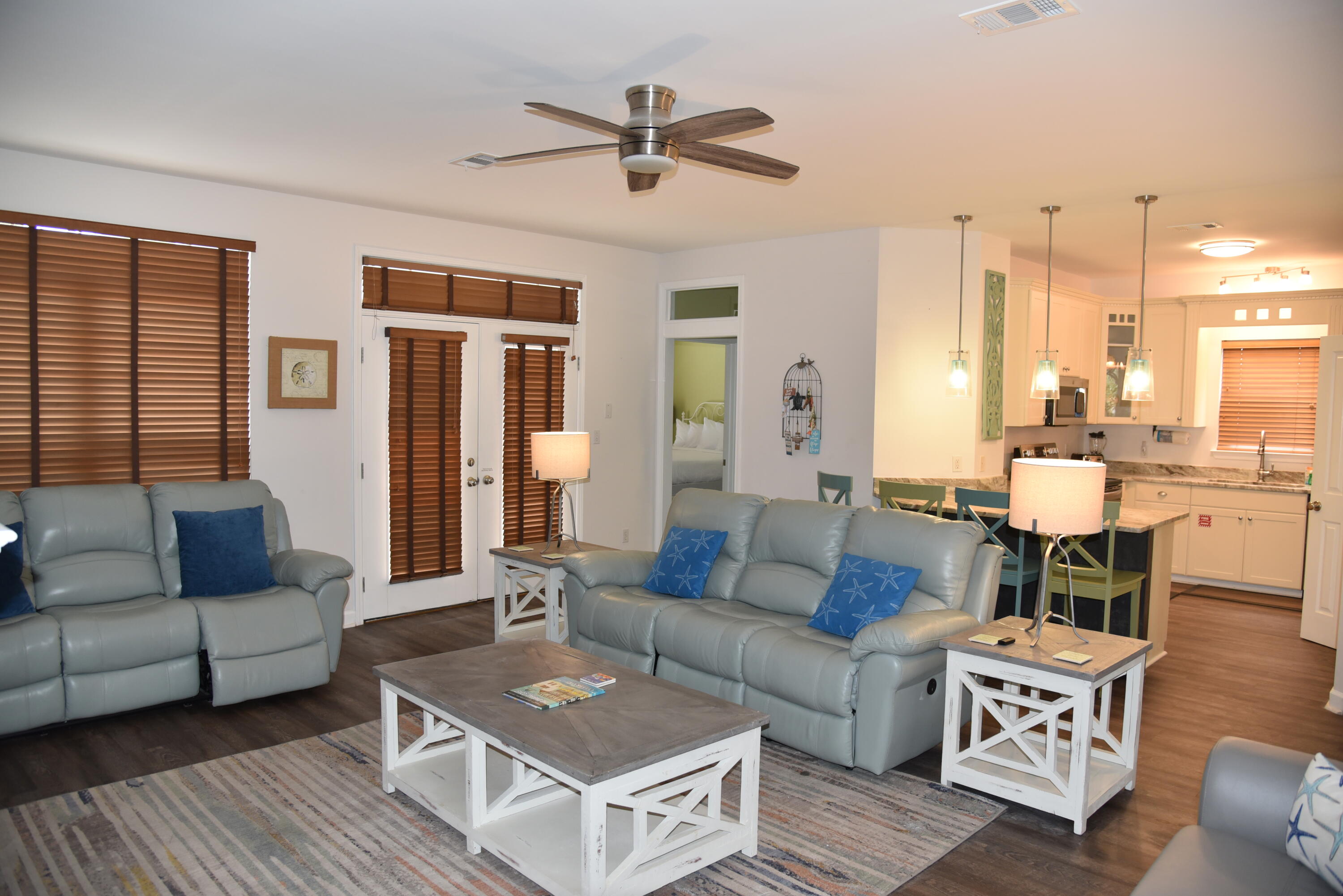 CRYSTAL BEACH - Residential