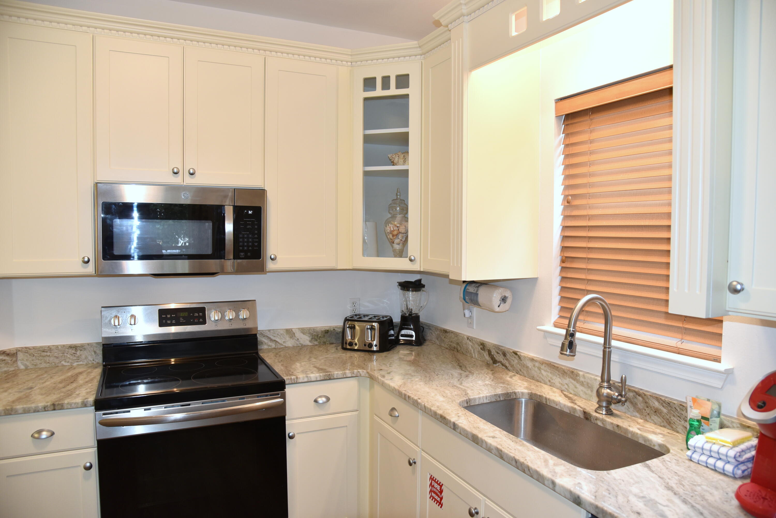 CRYSTAL BEACH - Residential