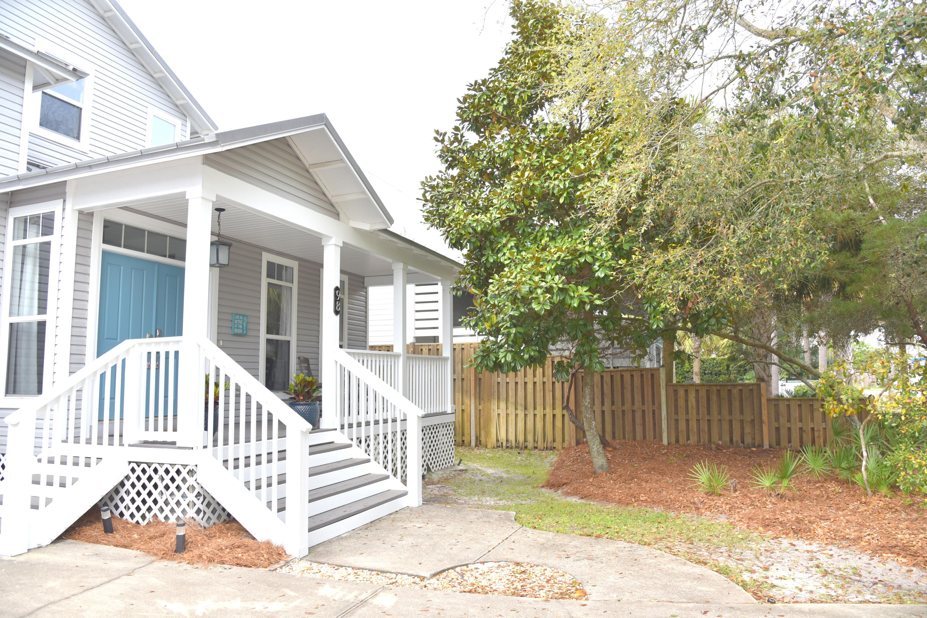 CRYSTAL BEACH - Residential