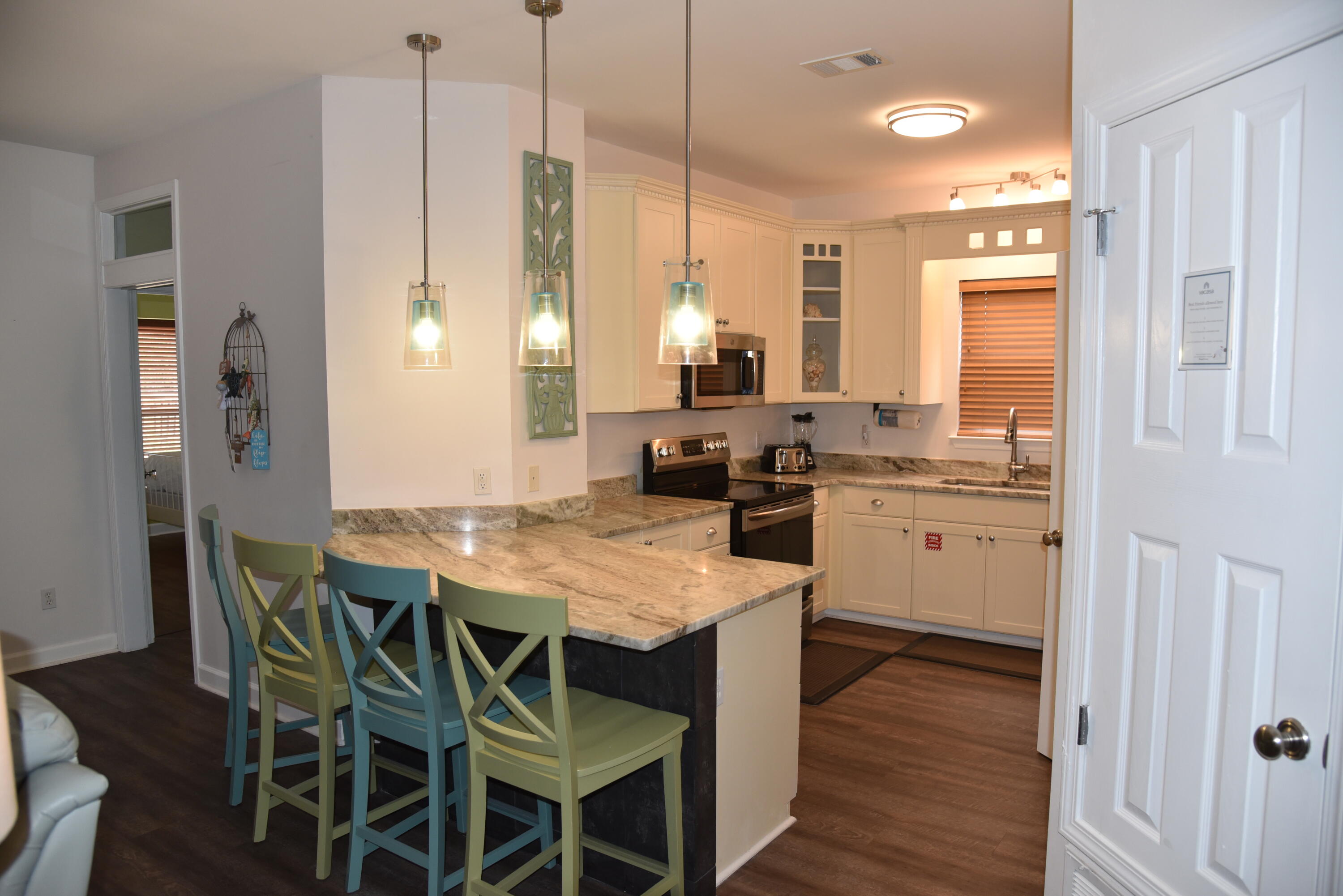 CRYSTAL BEACH - Residential