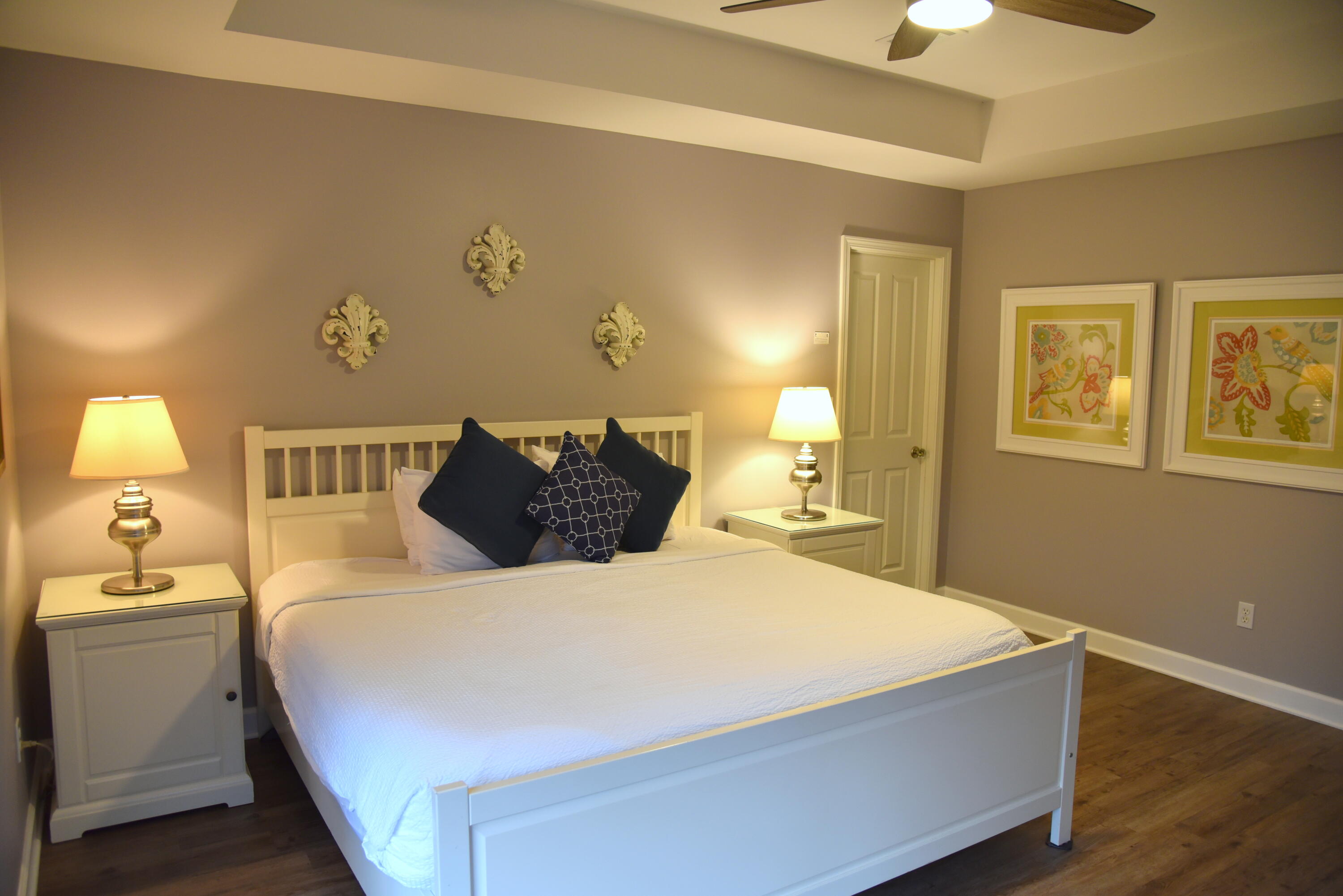 CRYSTAL BEACH - Residential