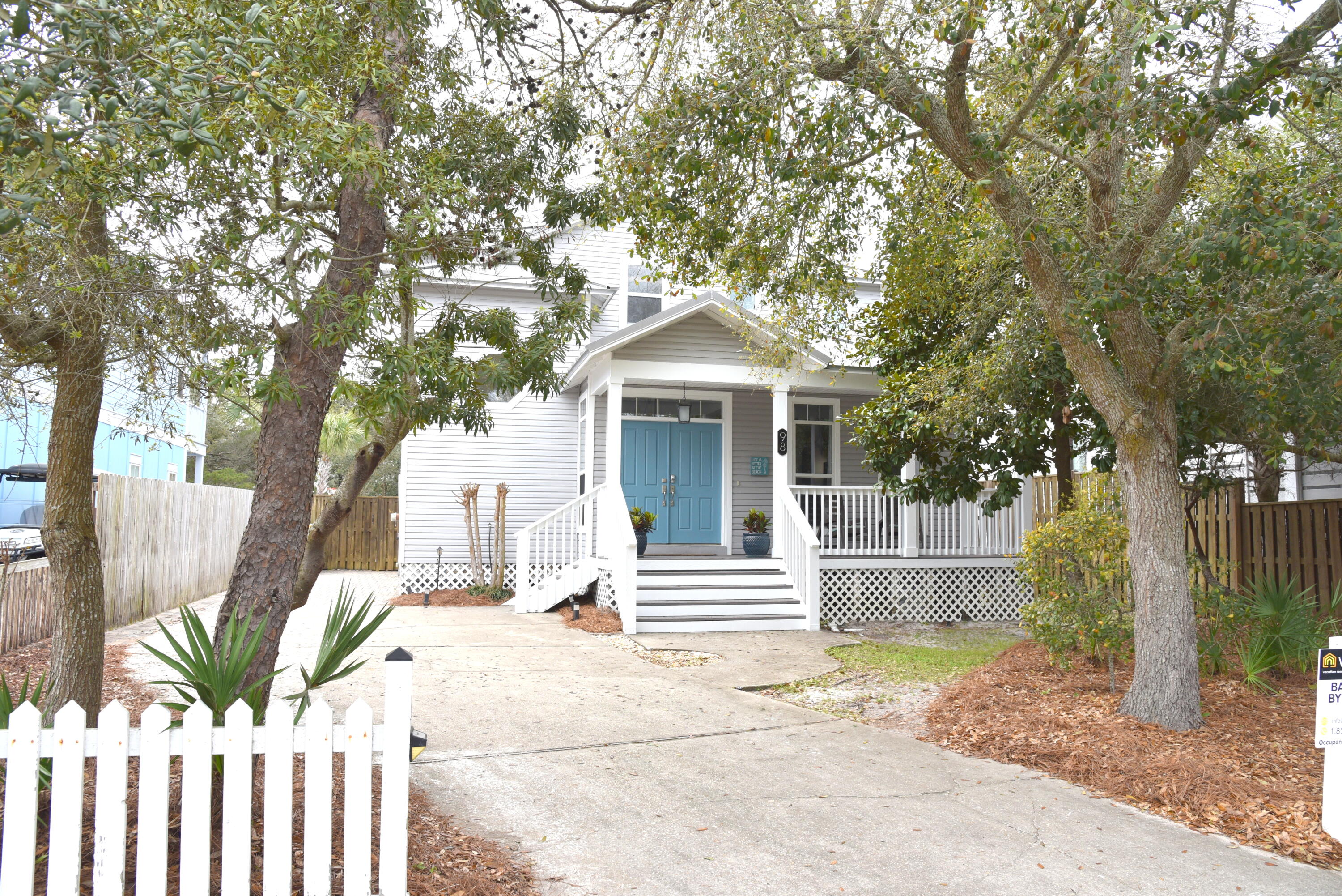 CRYSTAL BEACH - Residential