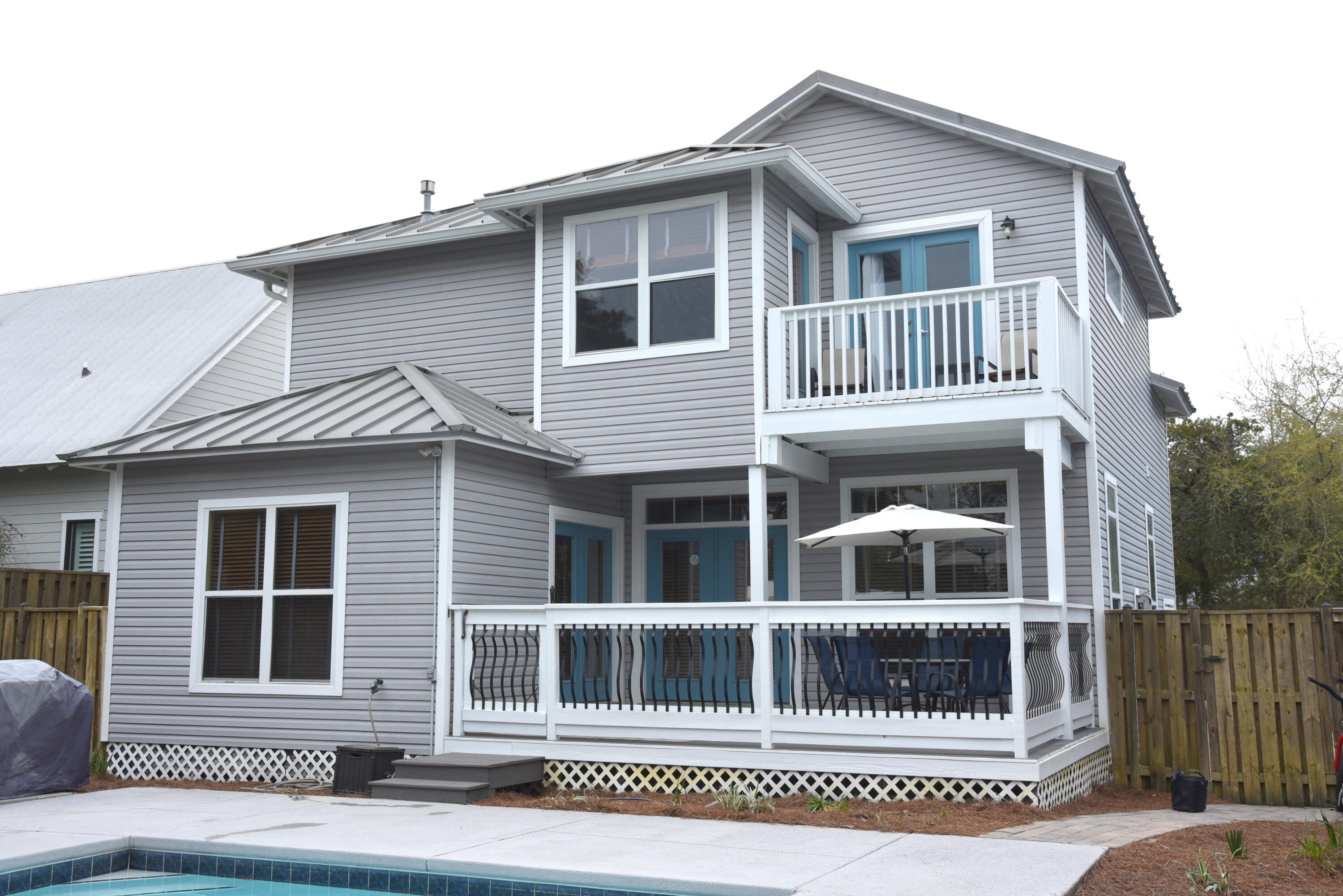 CRYSTAL BEACH - Residential