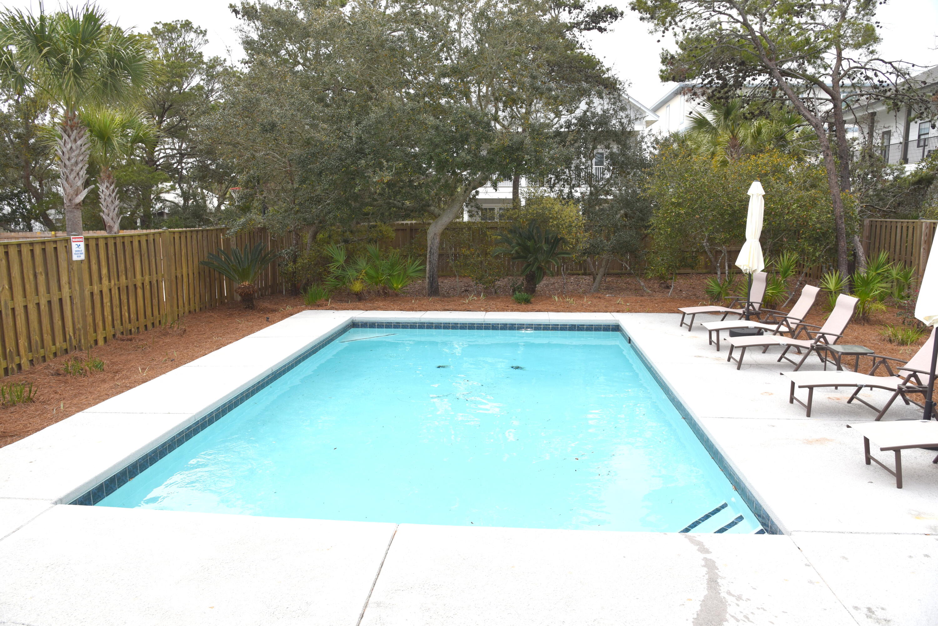 CRYSTAL BEACH - Residential