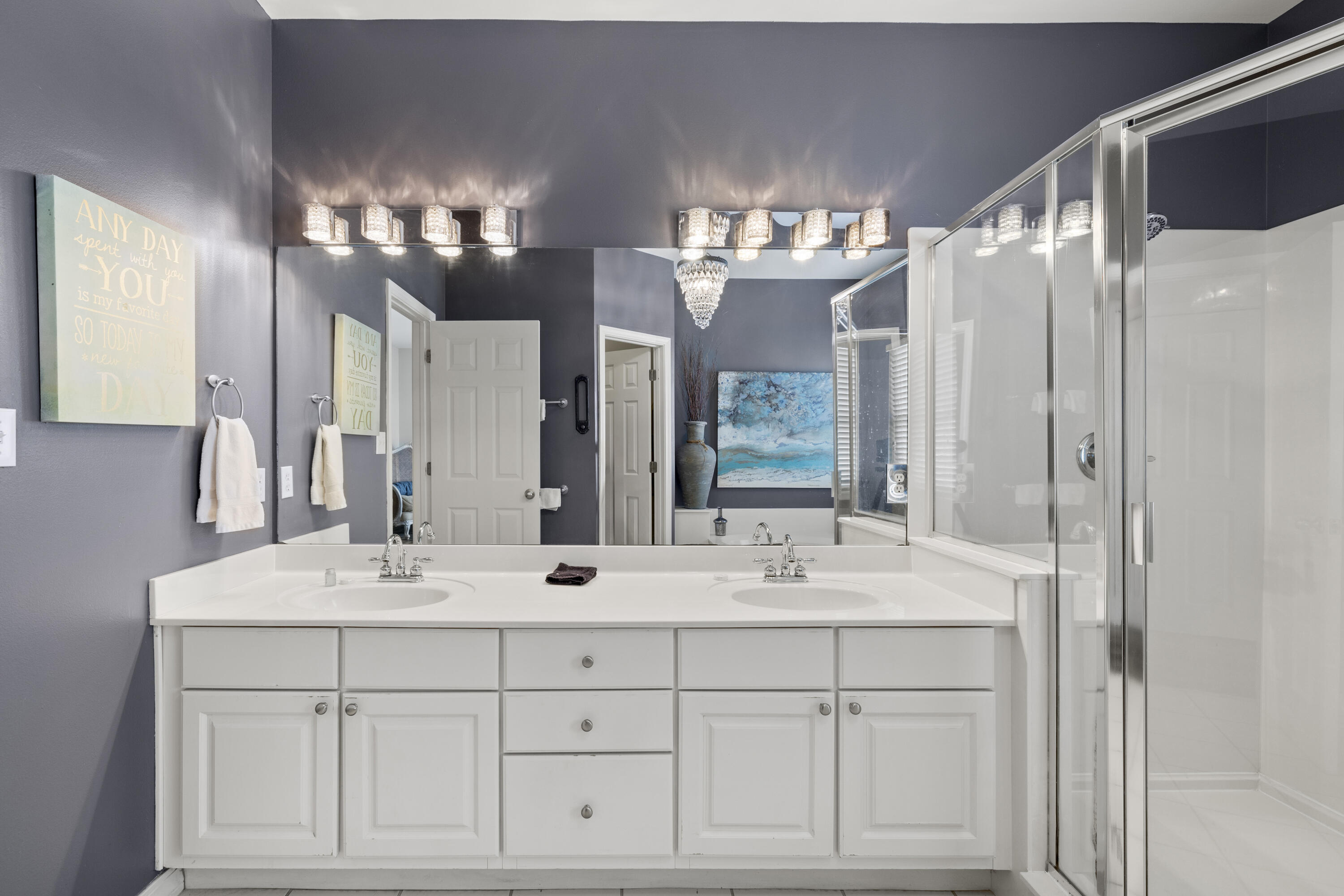 SEAGROVE BY THE SEA - Residential