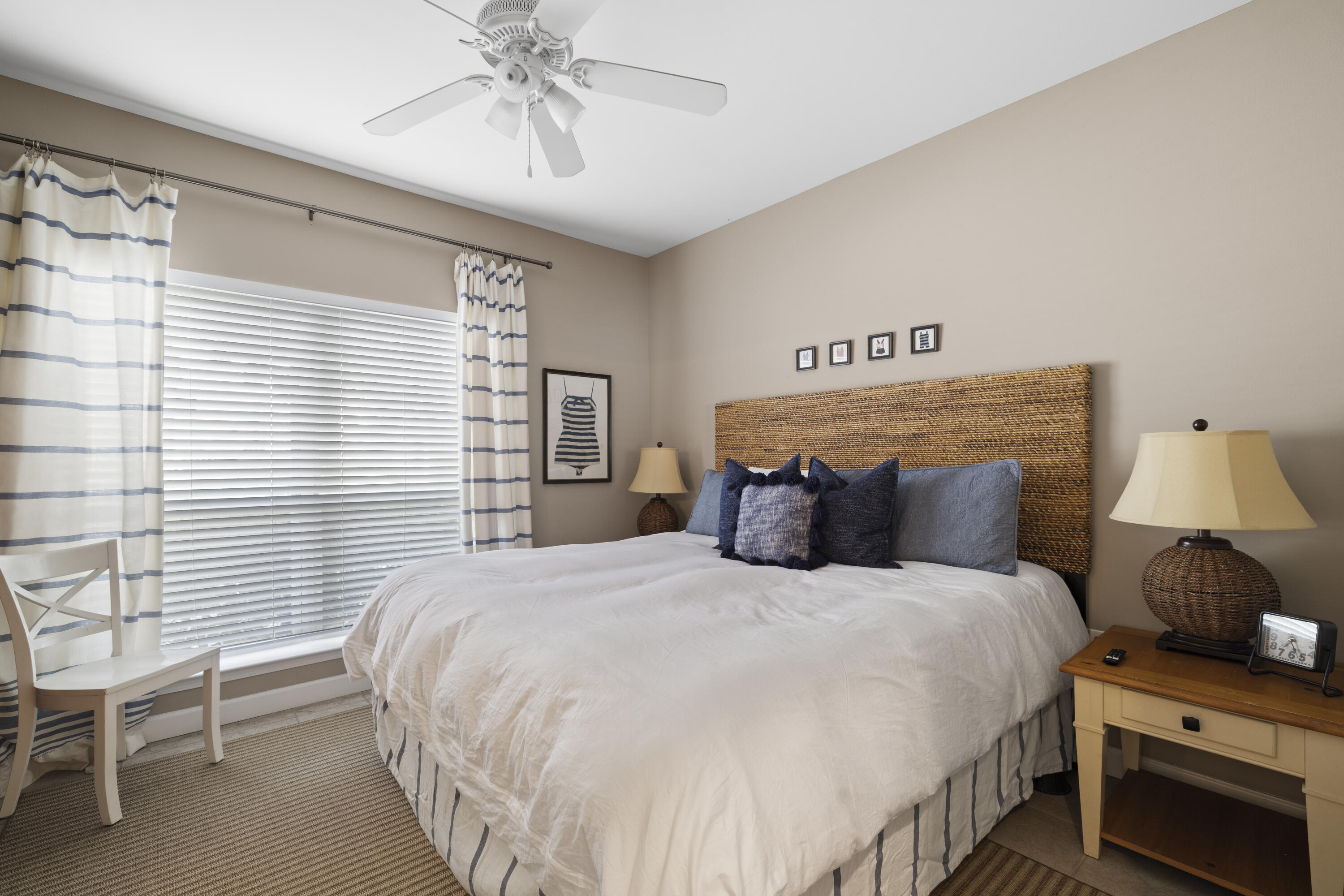SEAGROVE BY THE SEA - Residential