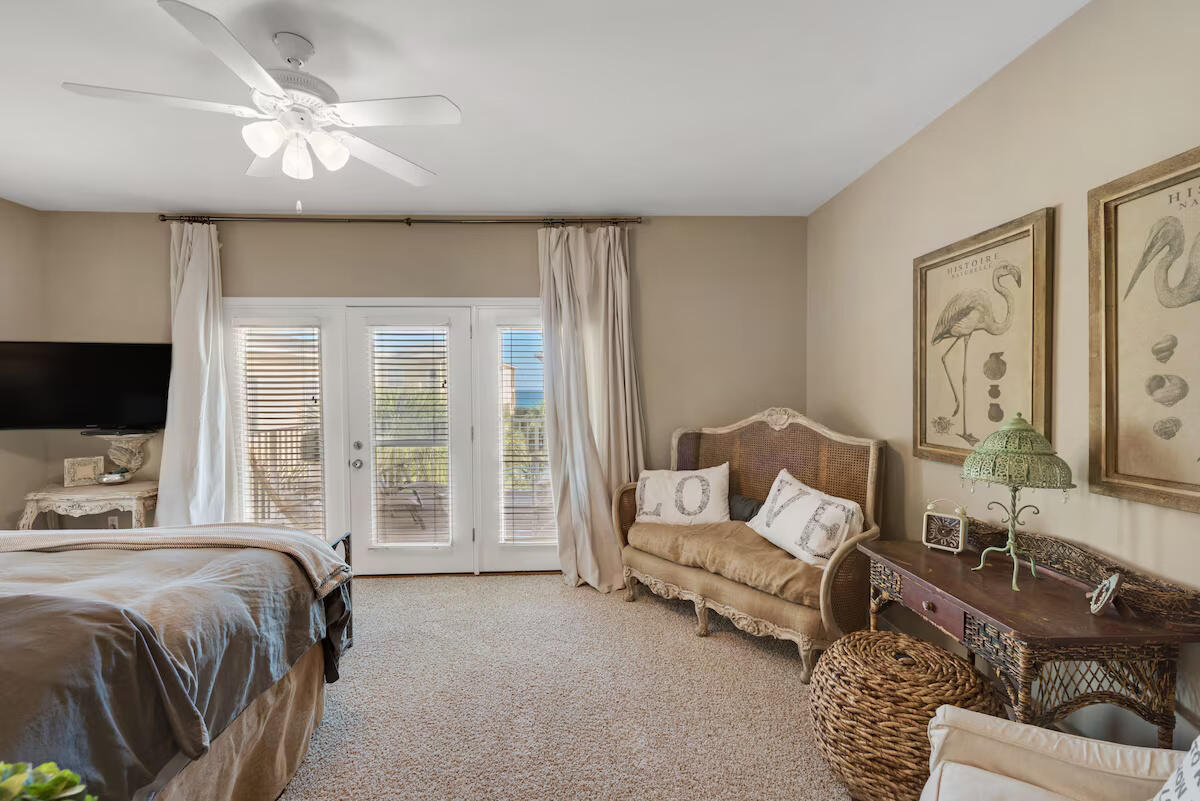 SEAGROVE BY THE SEA - Residential