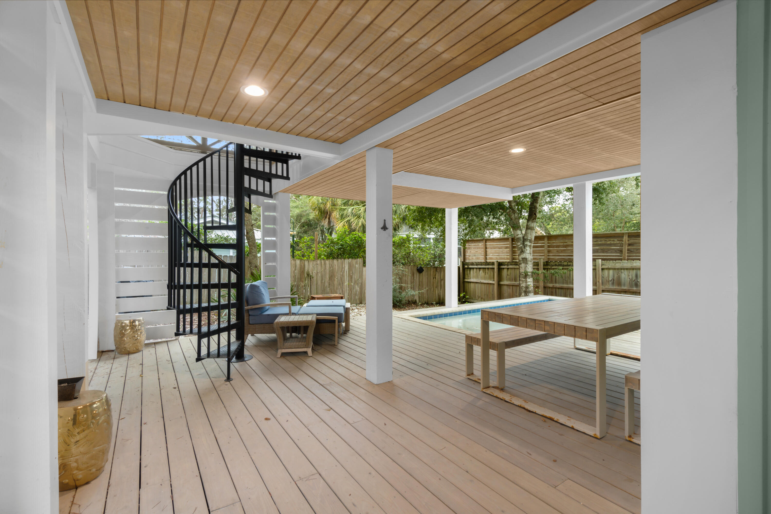 SEAGROVE 1ST ADDN - Residential