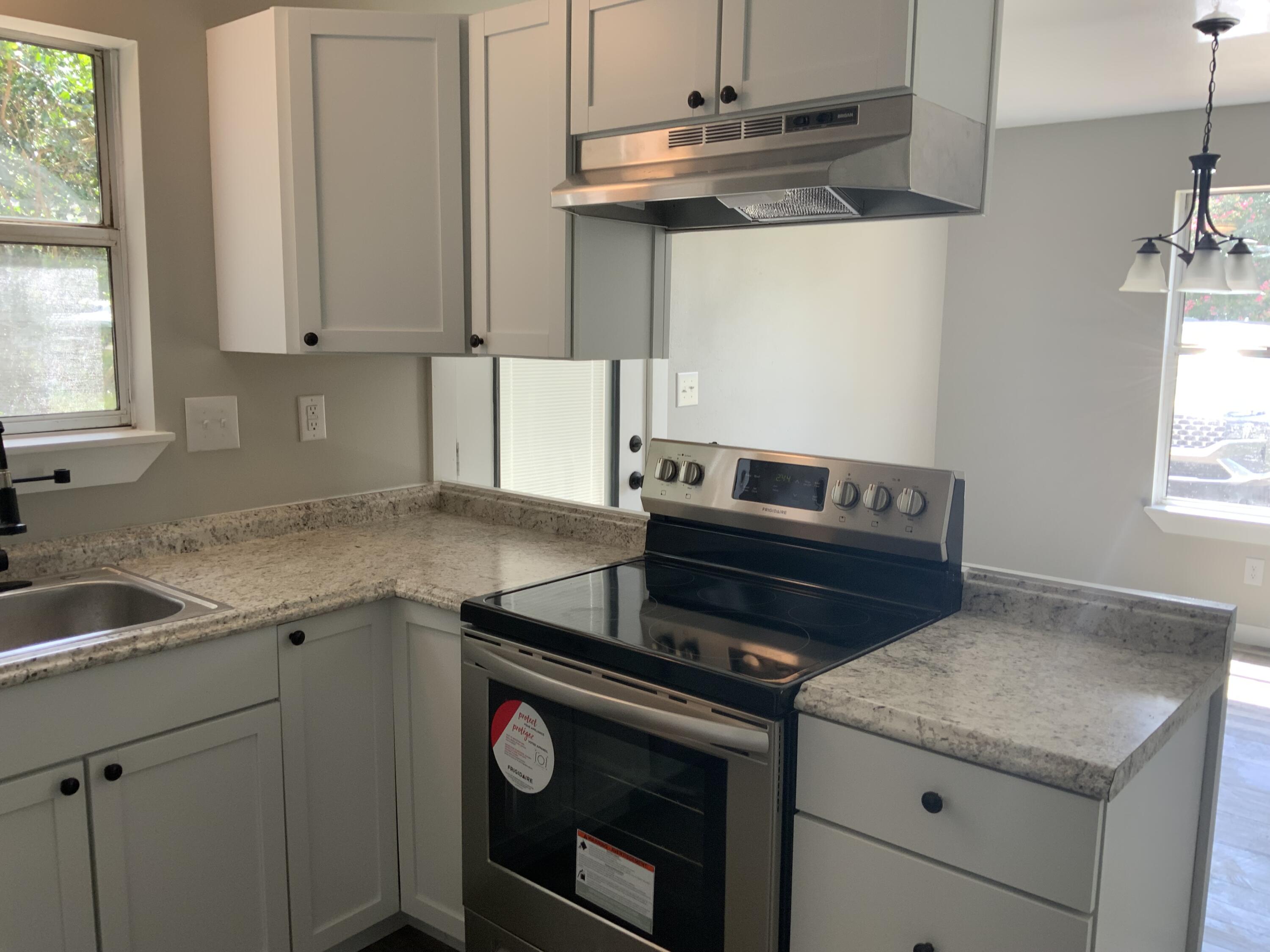 HILLTOP ACRES - Residential