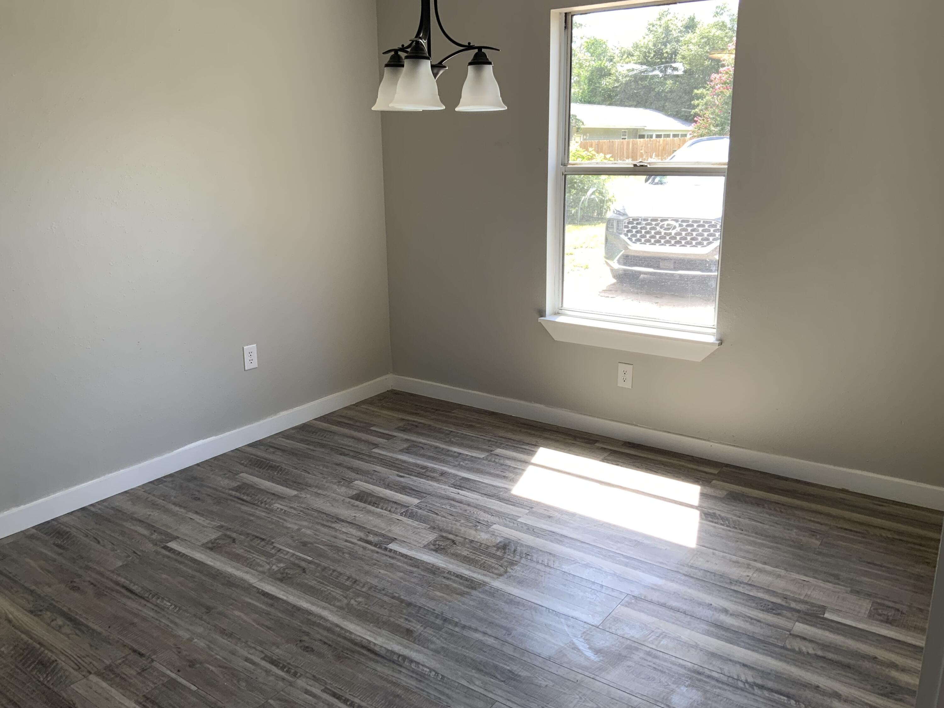 HILLTOP ACRES - Residential