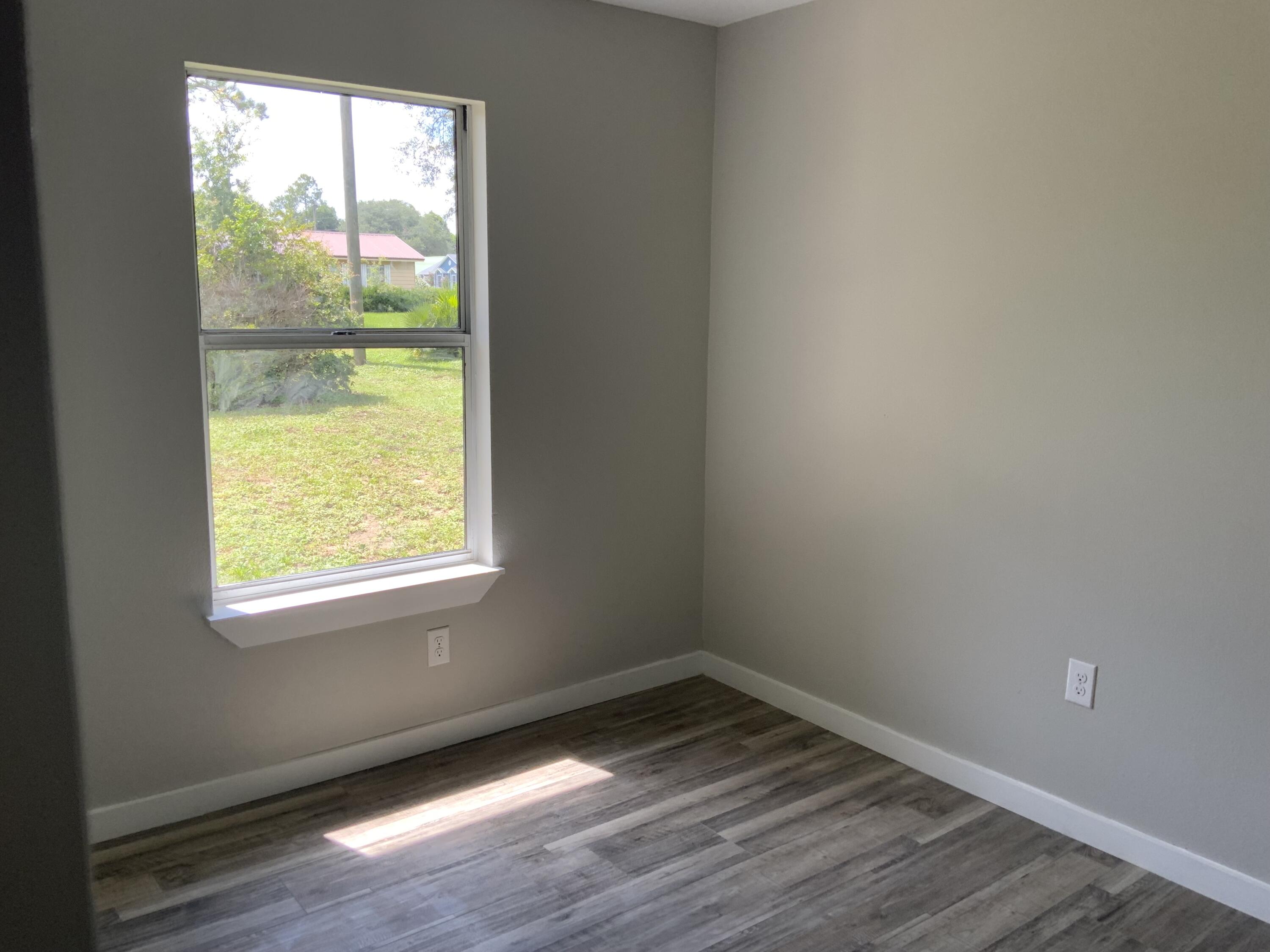 HILLTOP ACRES - Residential