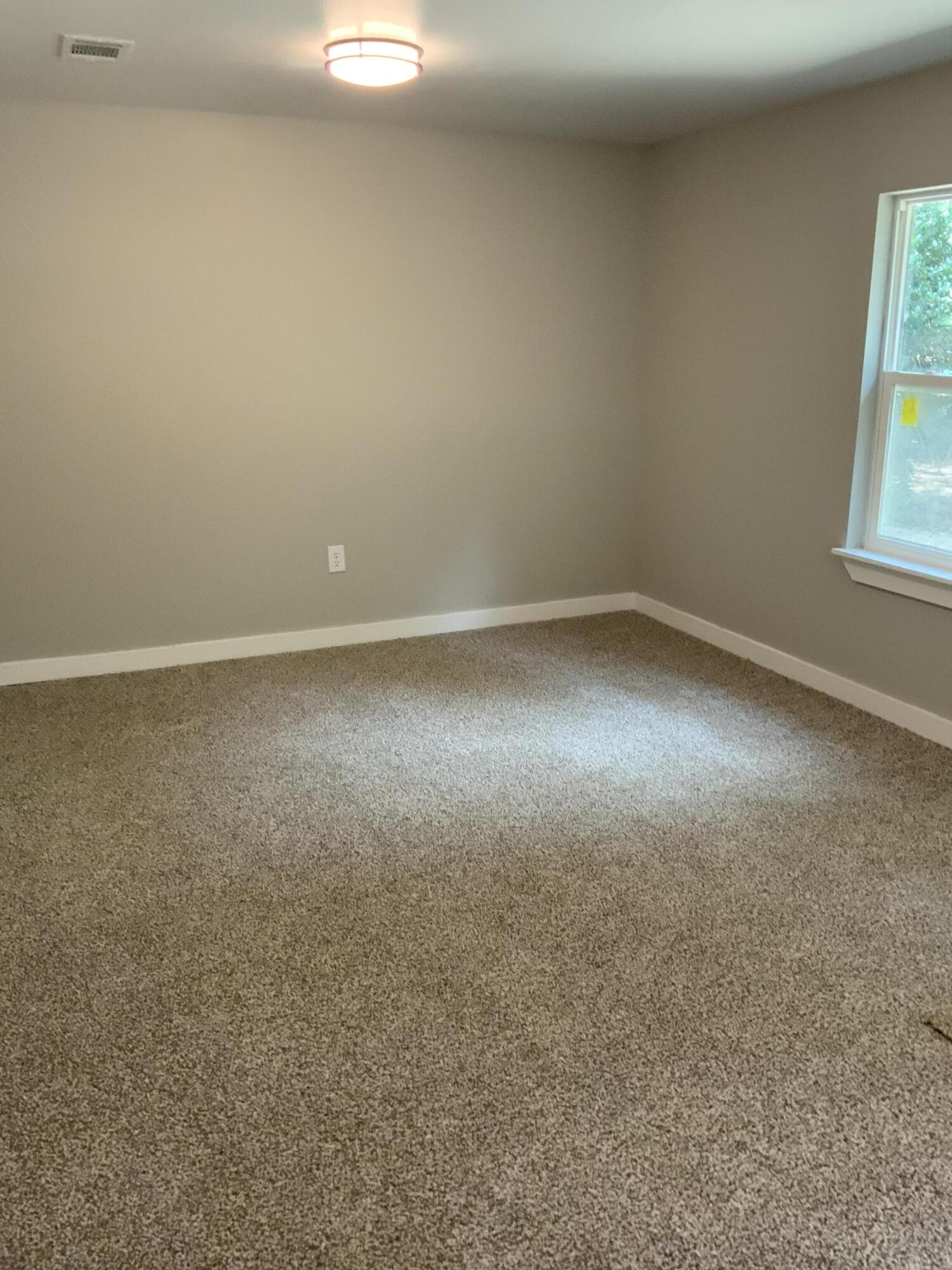 HILLTOP ACRES - Residential