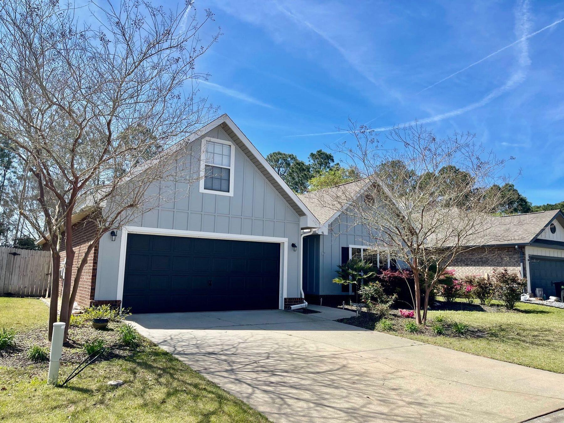 WHISPERING LAKES ESTATES - Residential