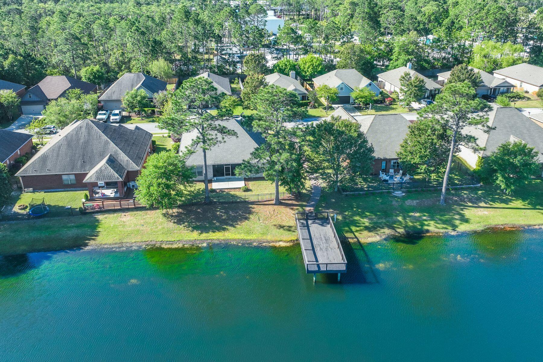 WHISPERING LAKES ESTATES - Residential