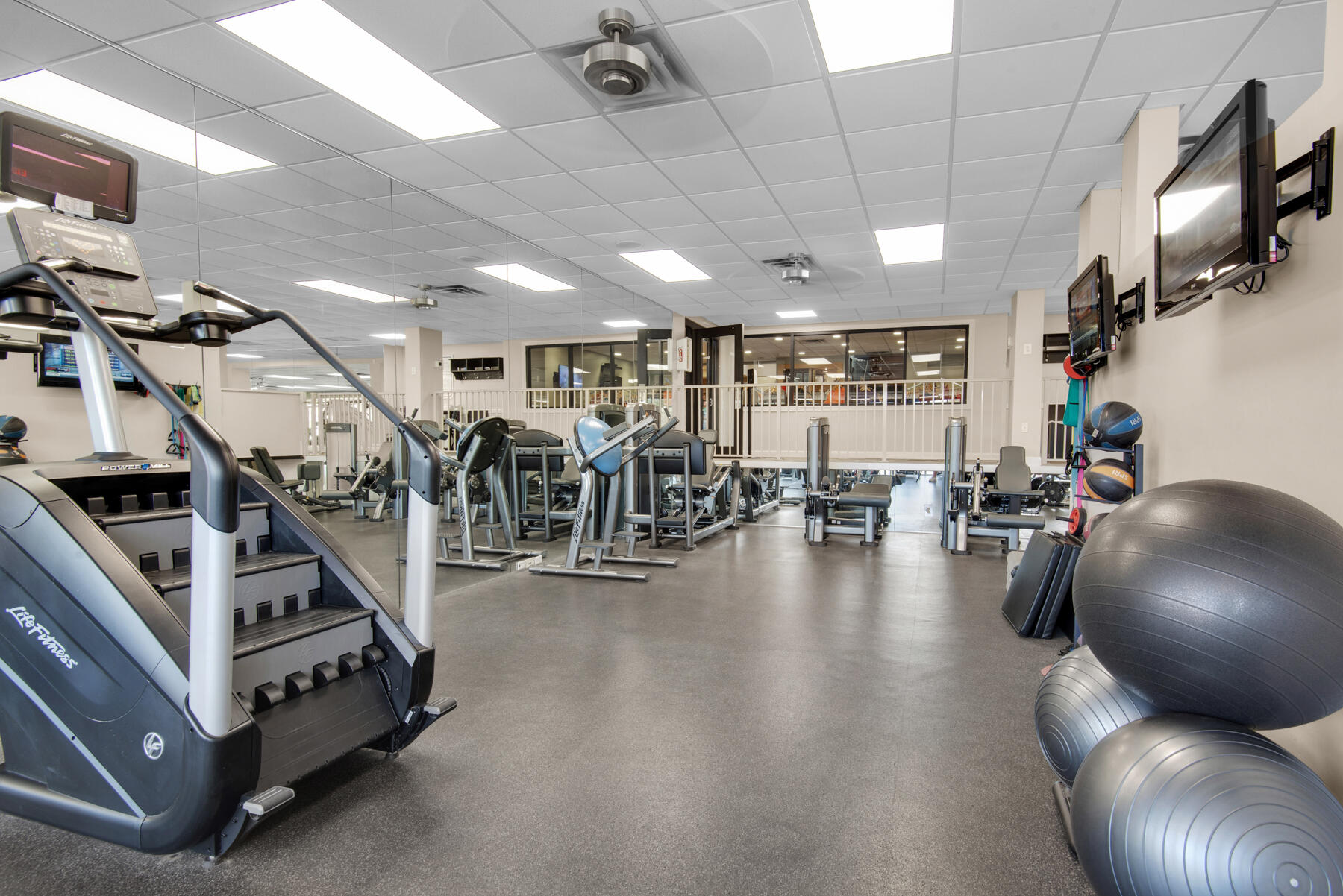 TOPS'L TENNIS VILLAGE - Residential