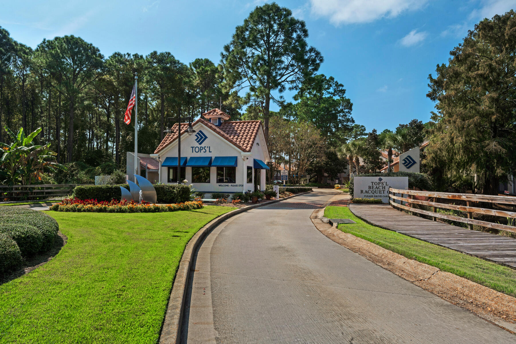 TOPS'L TENNIS VILLAGE - Residential