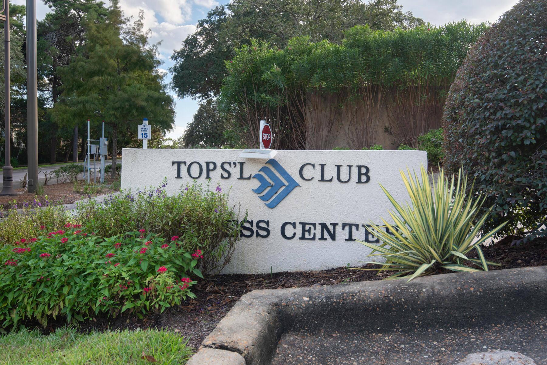 TOPS'L TENNIS VILLAGE - Residential