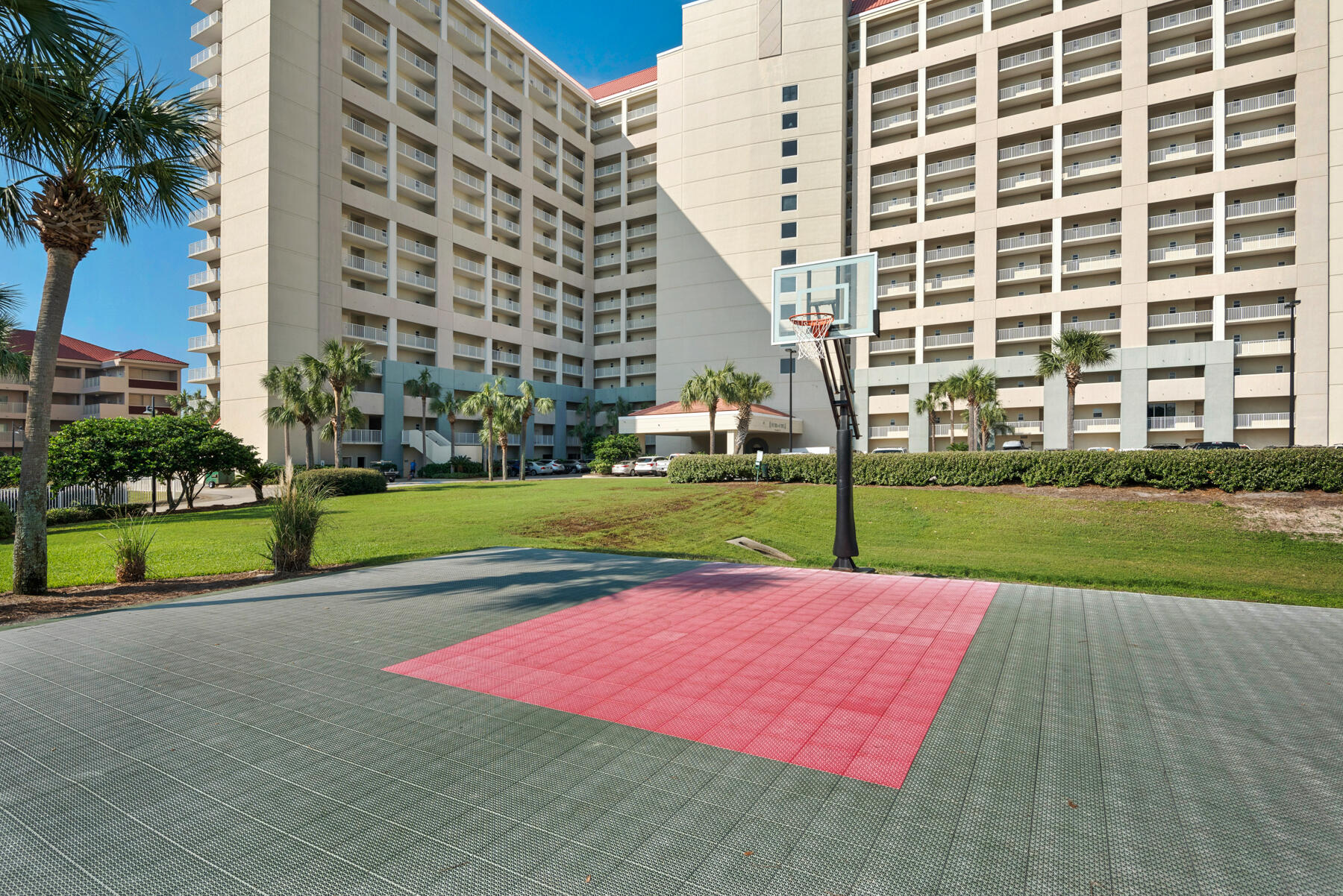 TOPS'L TENNIS VILLAGE - Residential