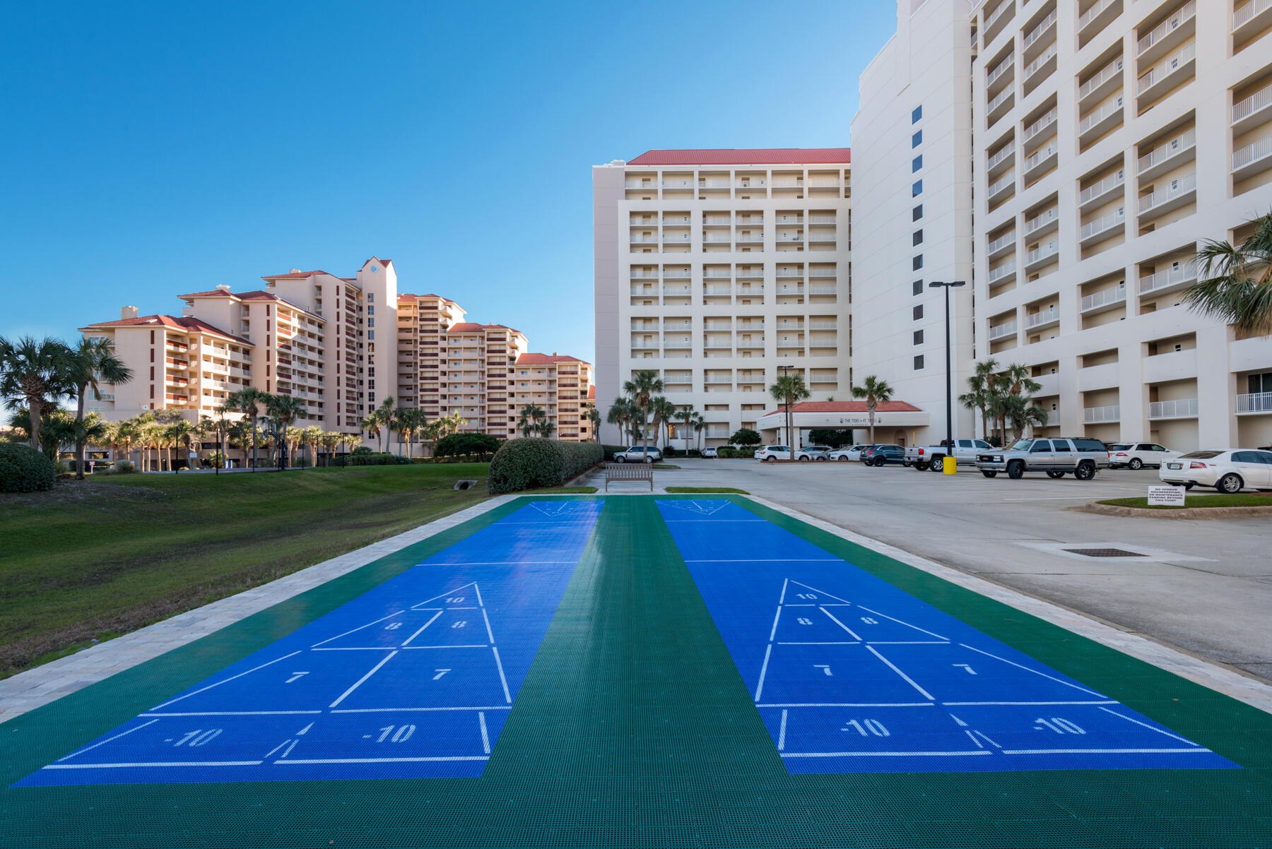 TOPS'L TENNIS VILLAGE - Residential