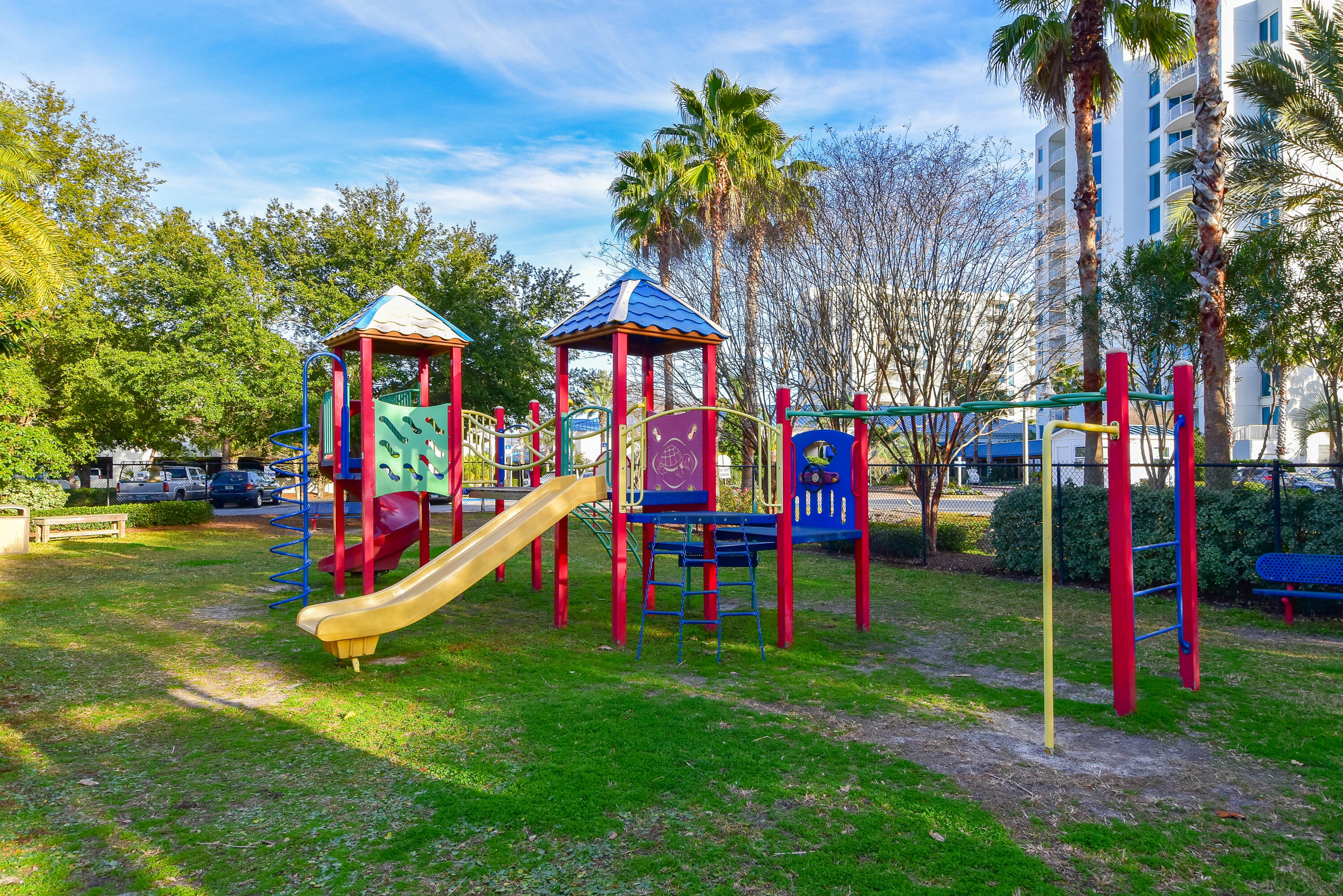 THE PALMS OF DESTIN - Residential