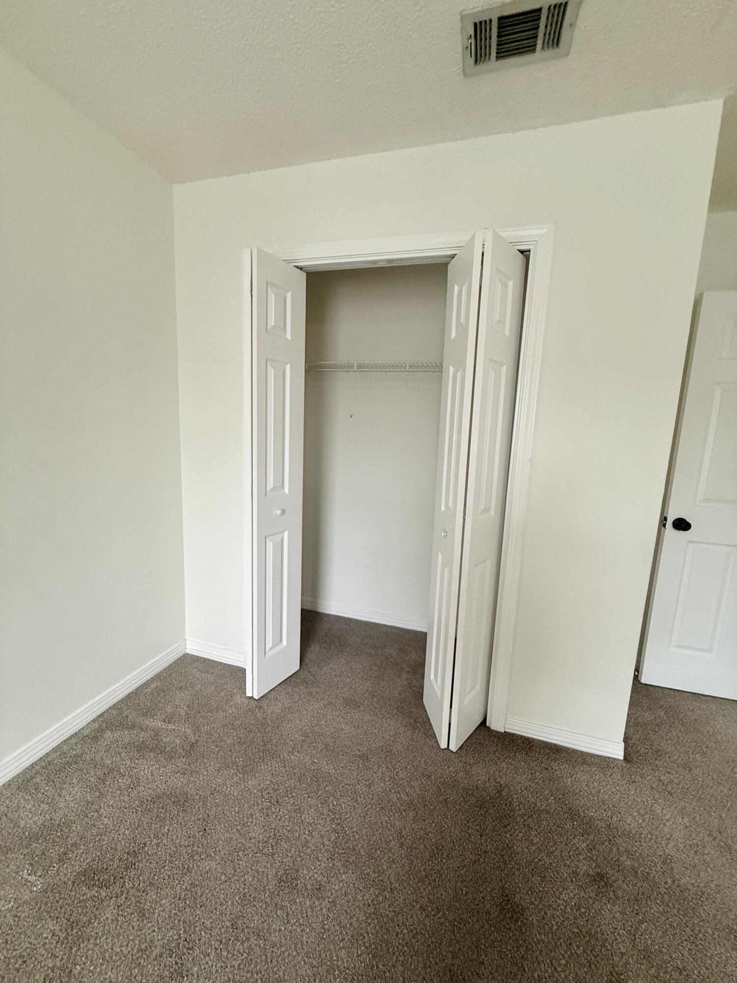 FOREST OAKS PH 2 - Residential Lease