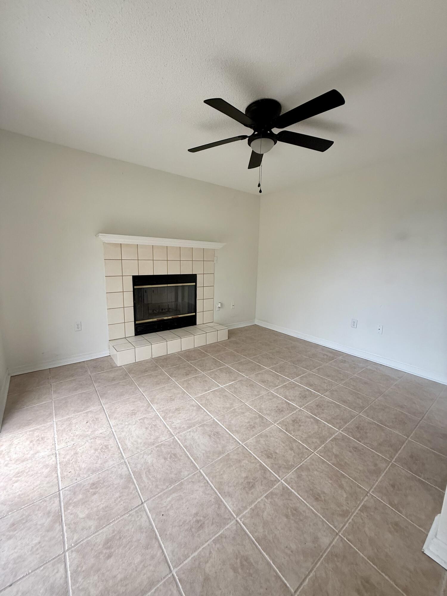 FOREST OAKS PH 2 - Residential Lease