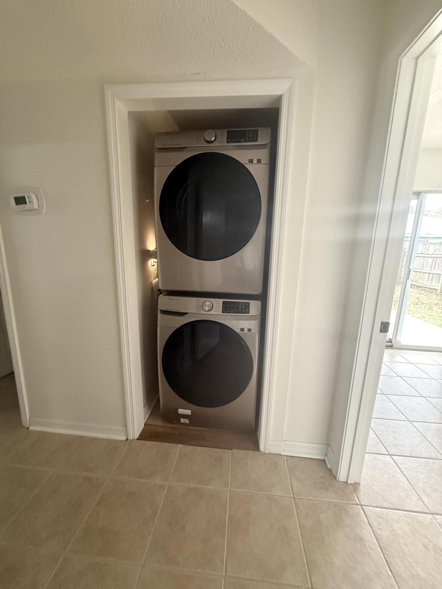 FOREST OAKS PH 2 - Residential Lease