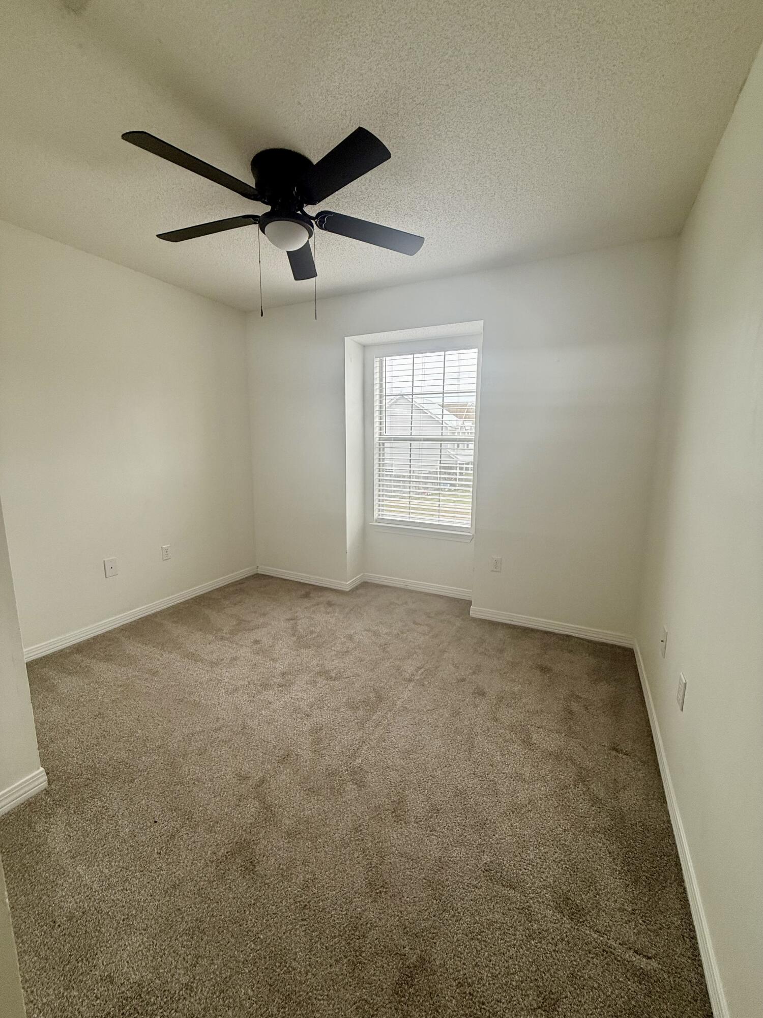 FOREST OAKS PH 2 - Residential Lease