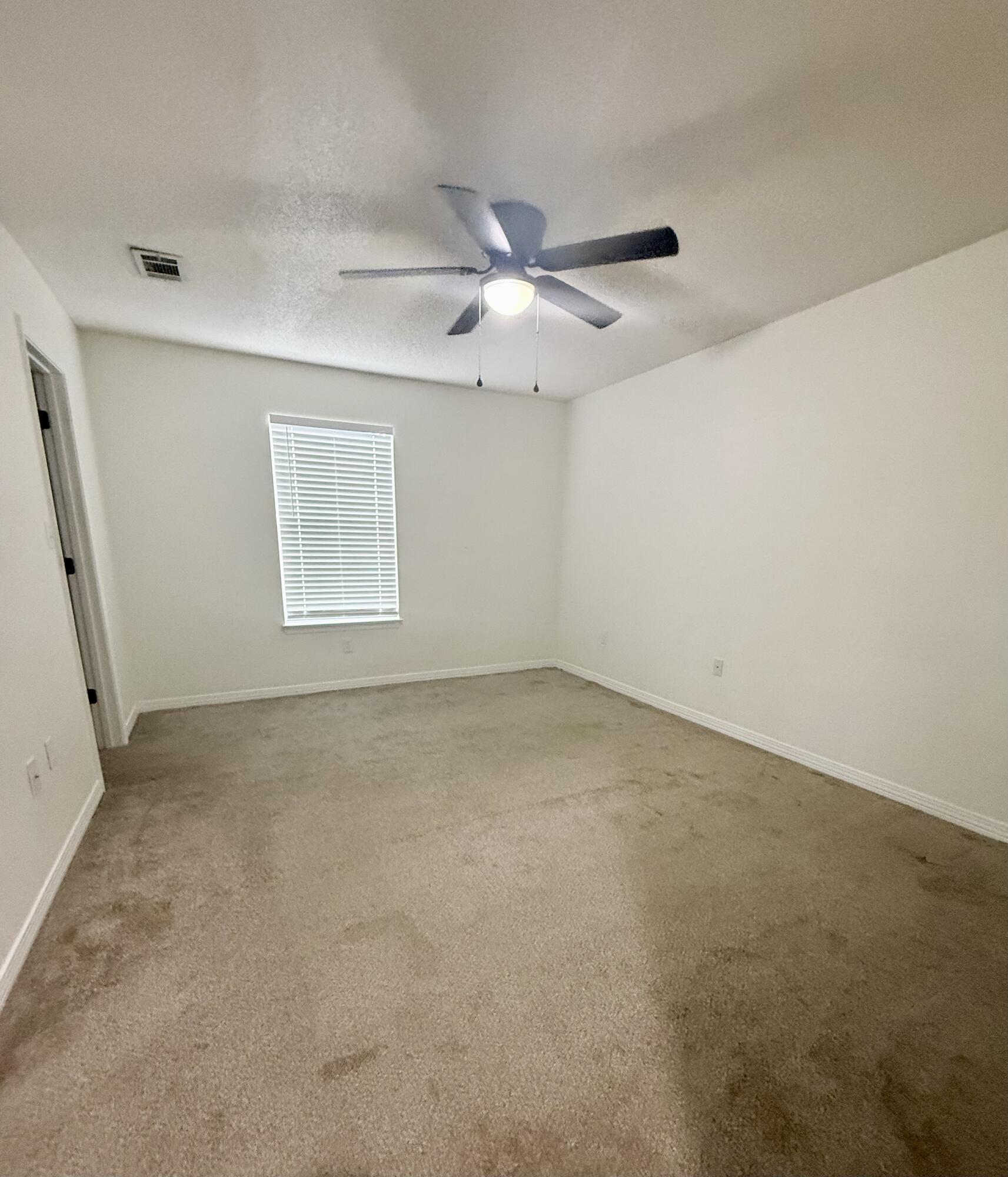 FOREST OAKS PH 2 - Residential Lease