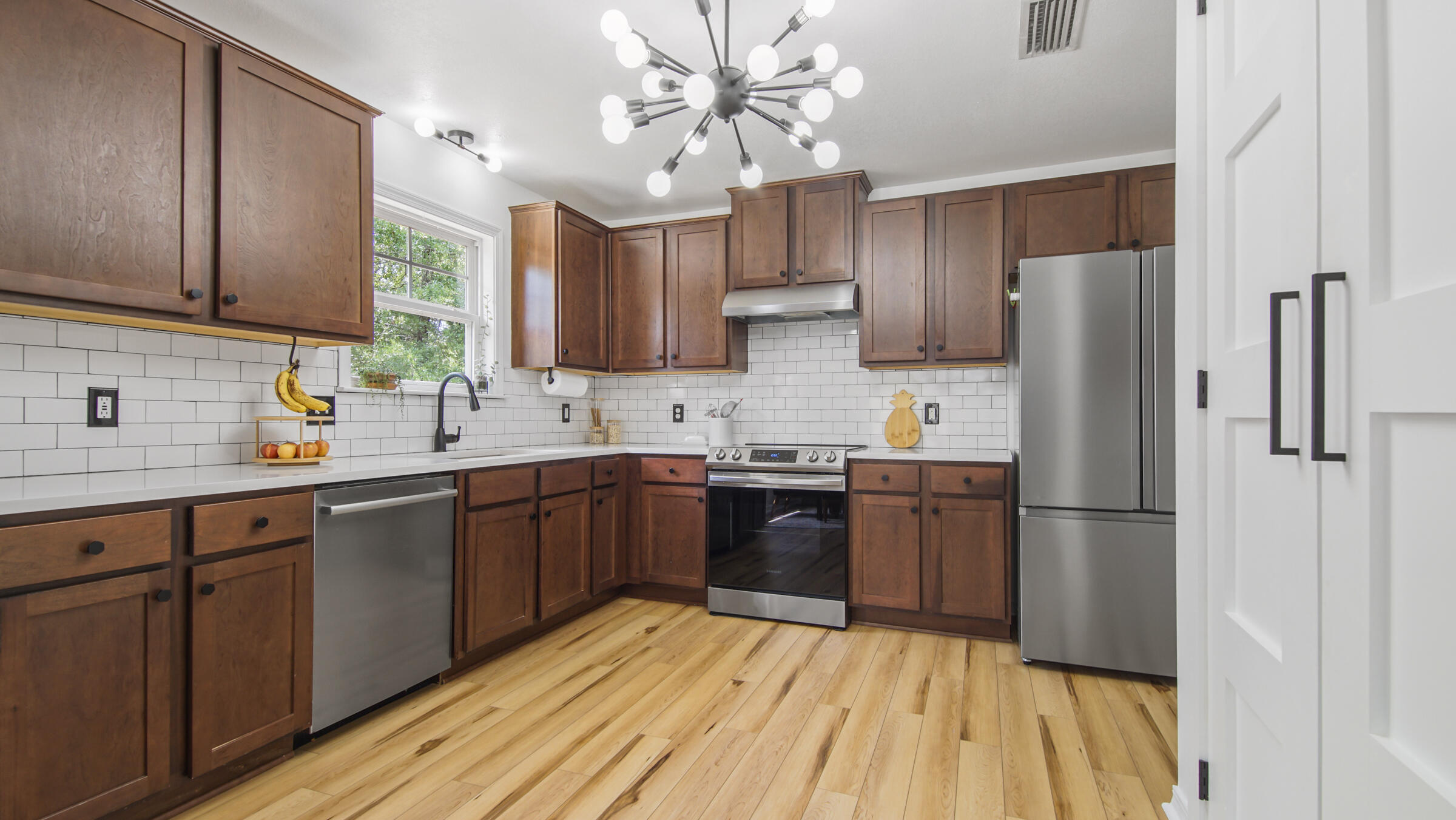 HUNTERS RIDGE - Residential
