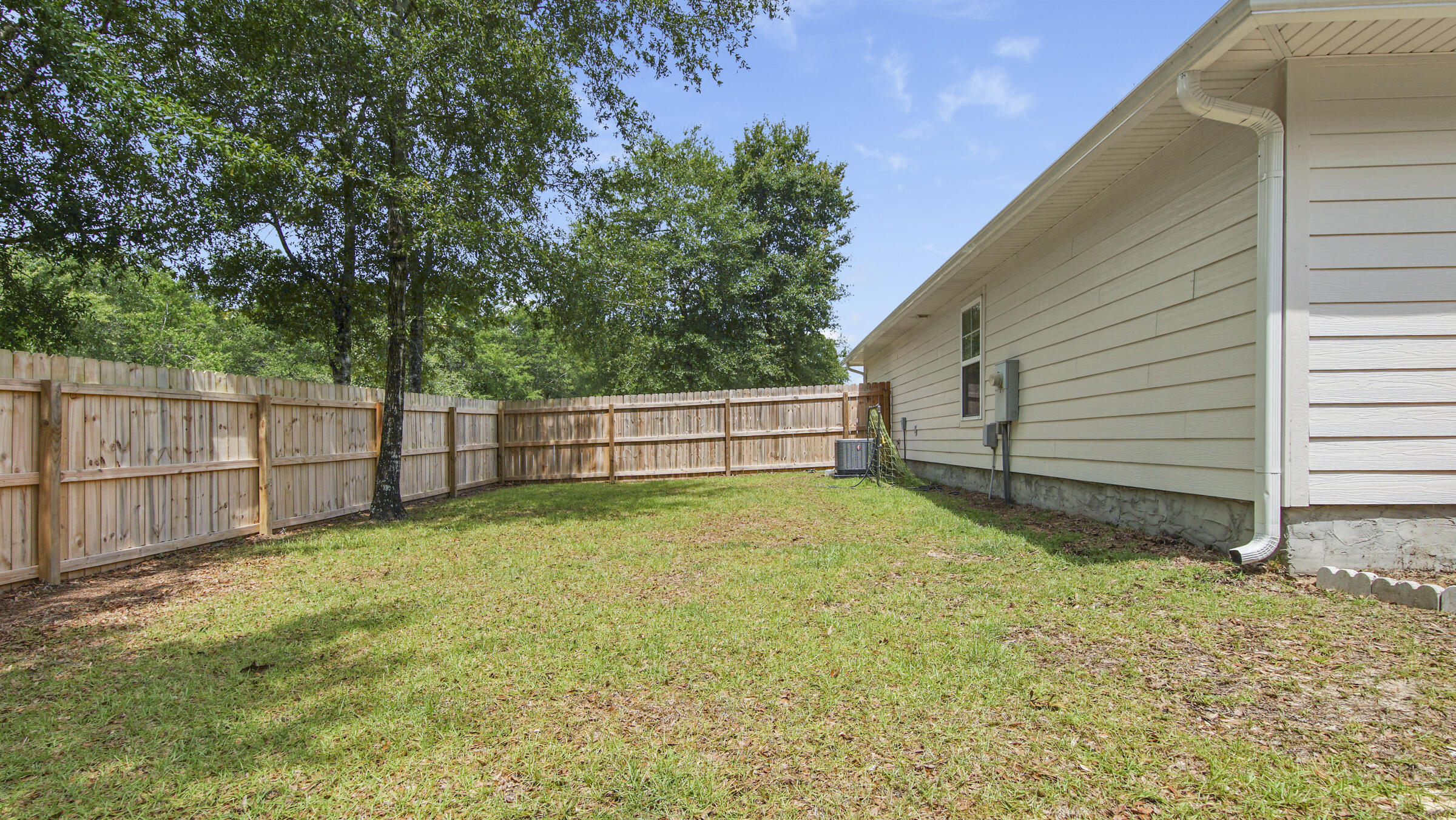 HUNTERS RIDGE - Residential