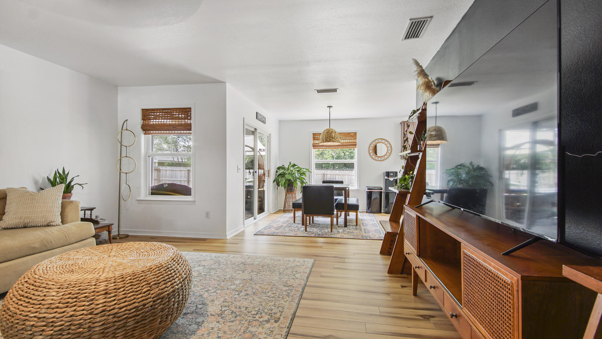 HUNTERS RIDGE - Residential